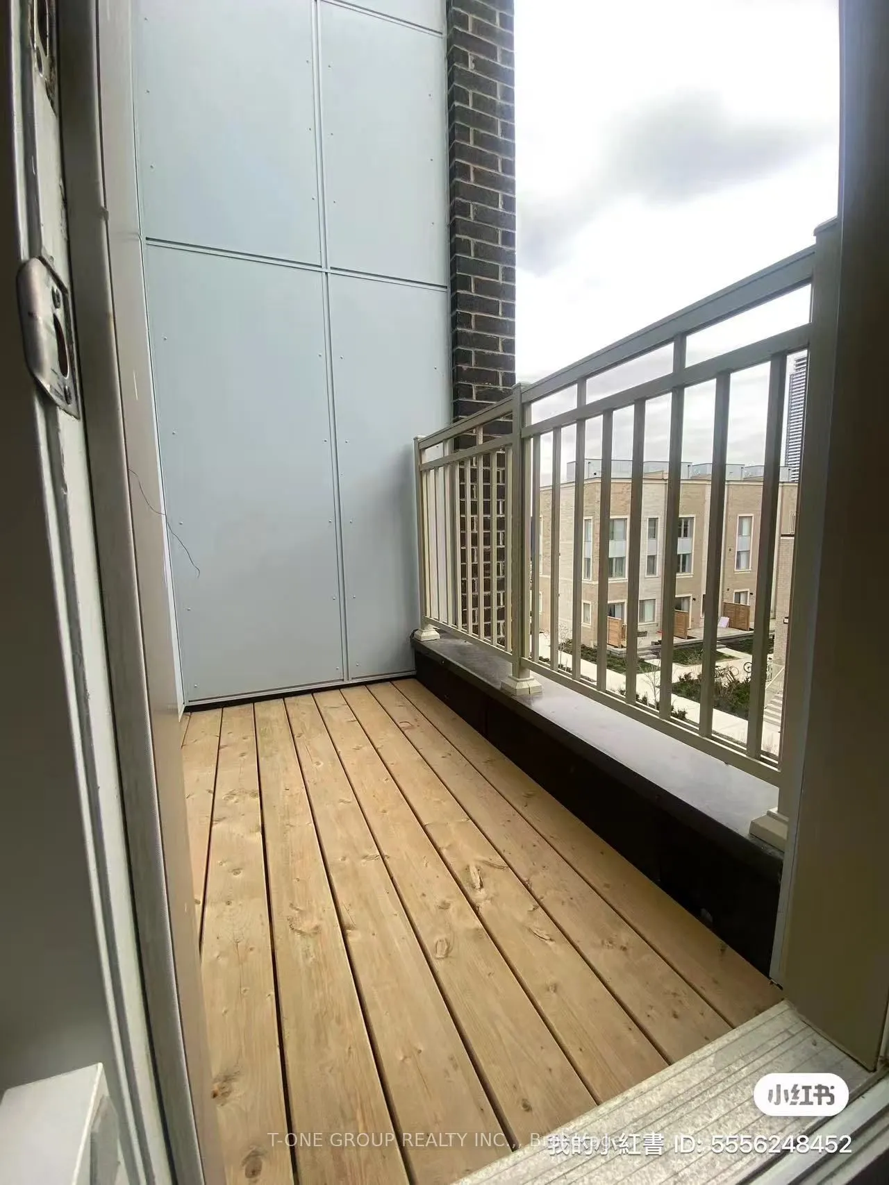 11 ALMOND BLOSSOM Mews, #131