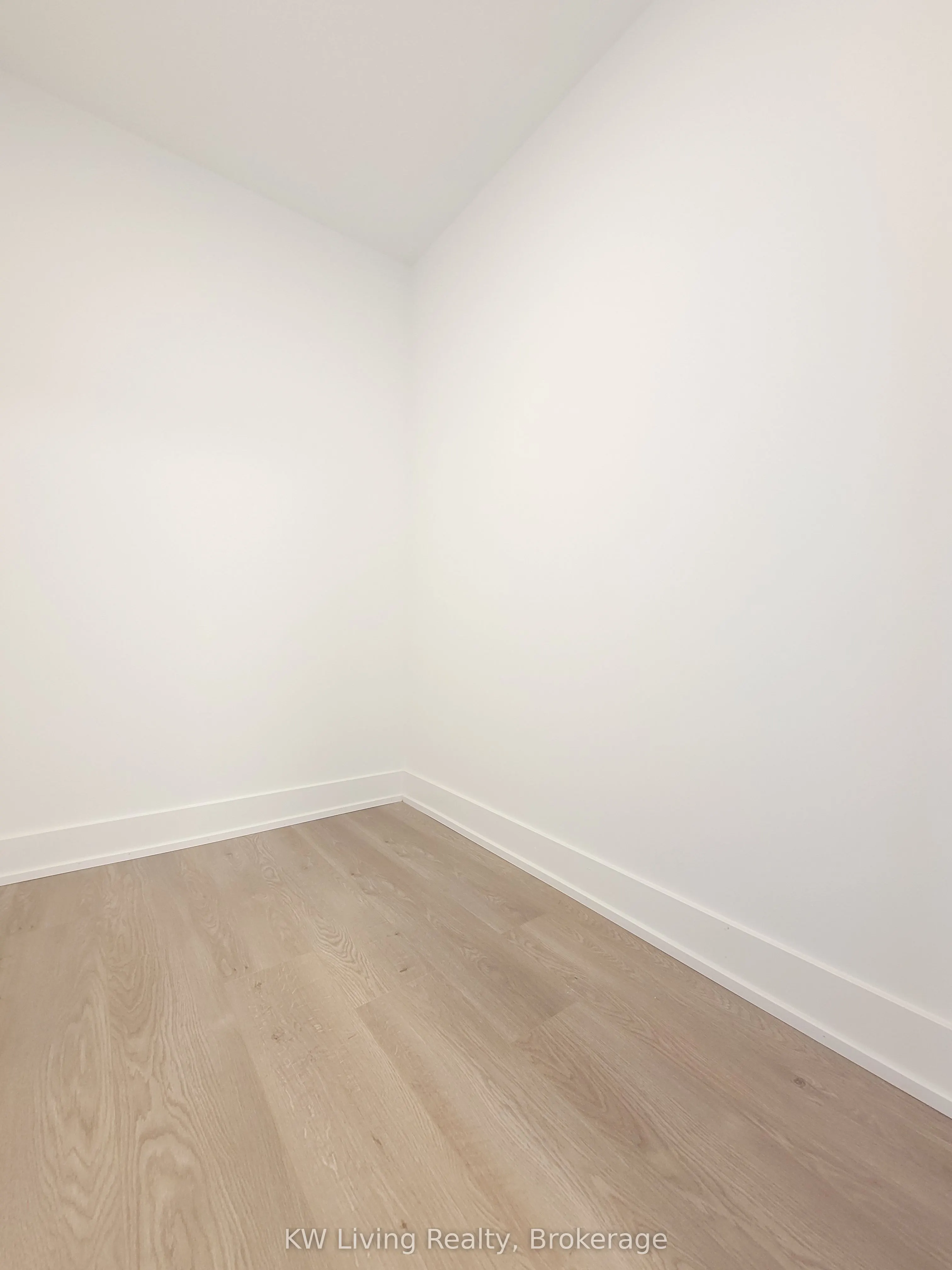 8 Cedarland Drive, #1802