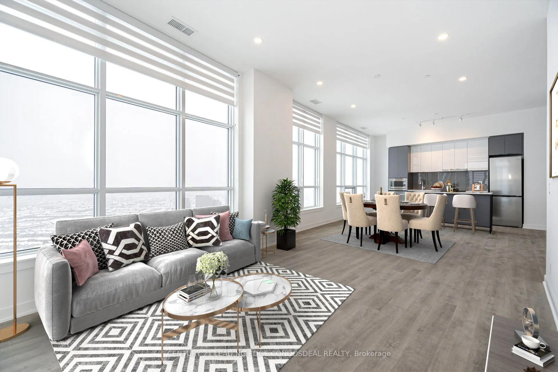 30 Upper Mall Way, #PH03