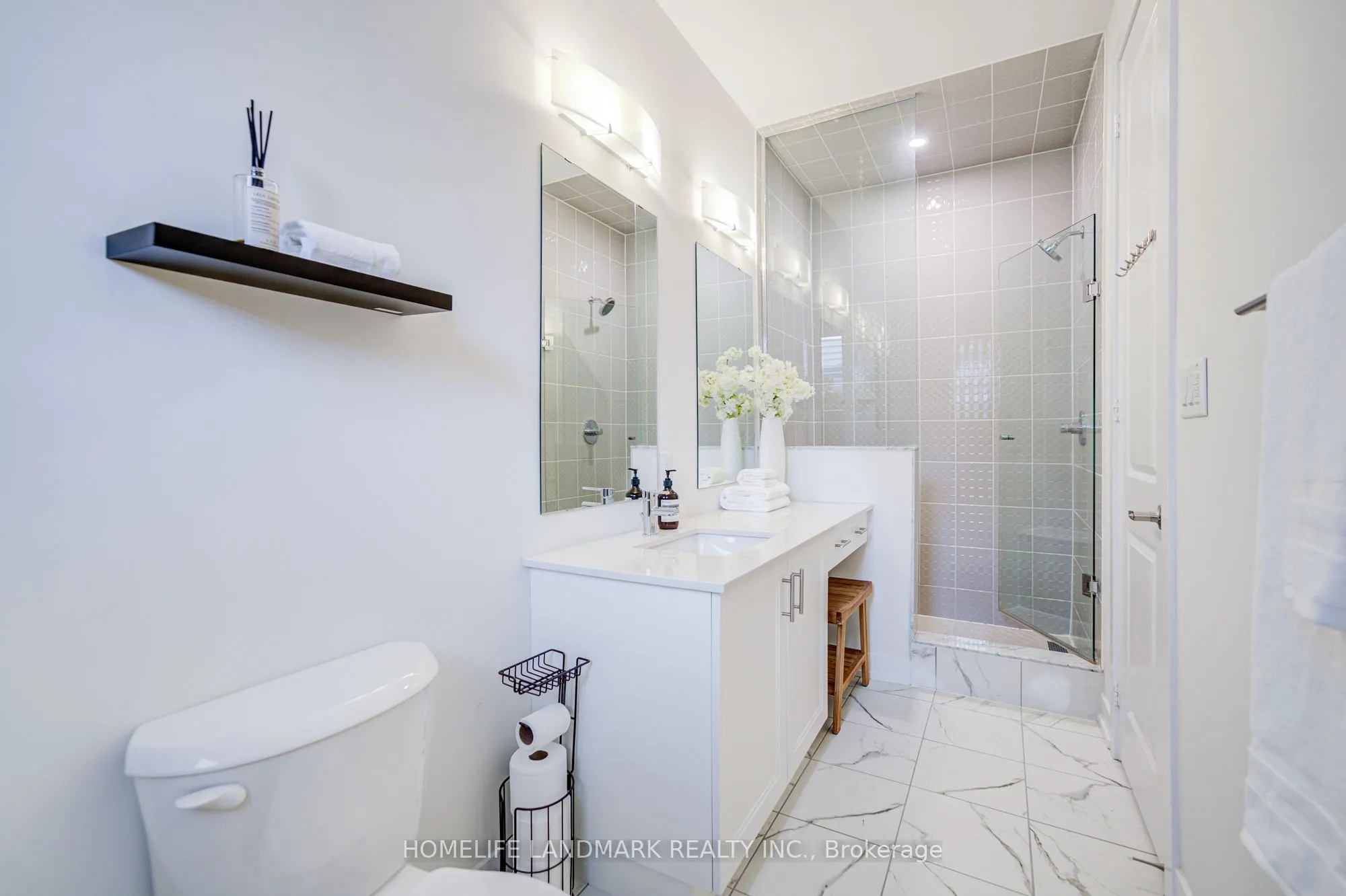 33 Golden Fern Street
