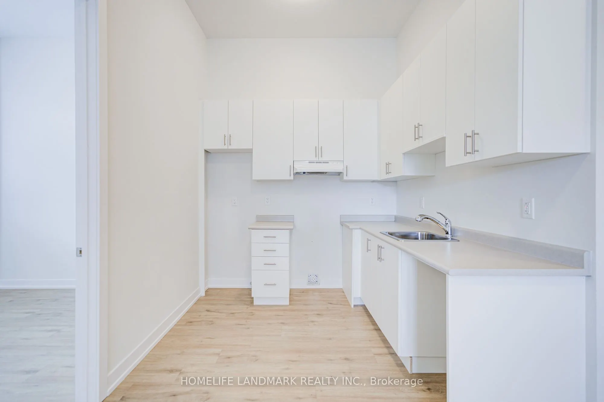 33 Golden Fern Street