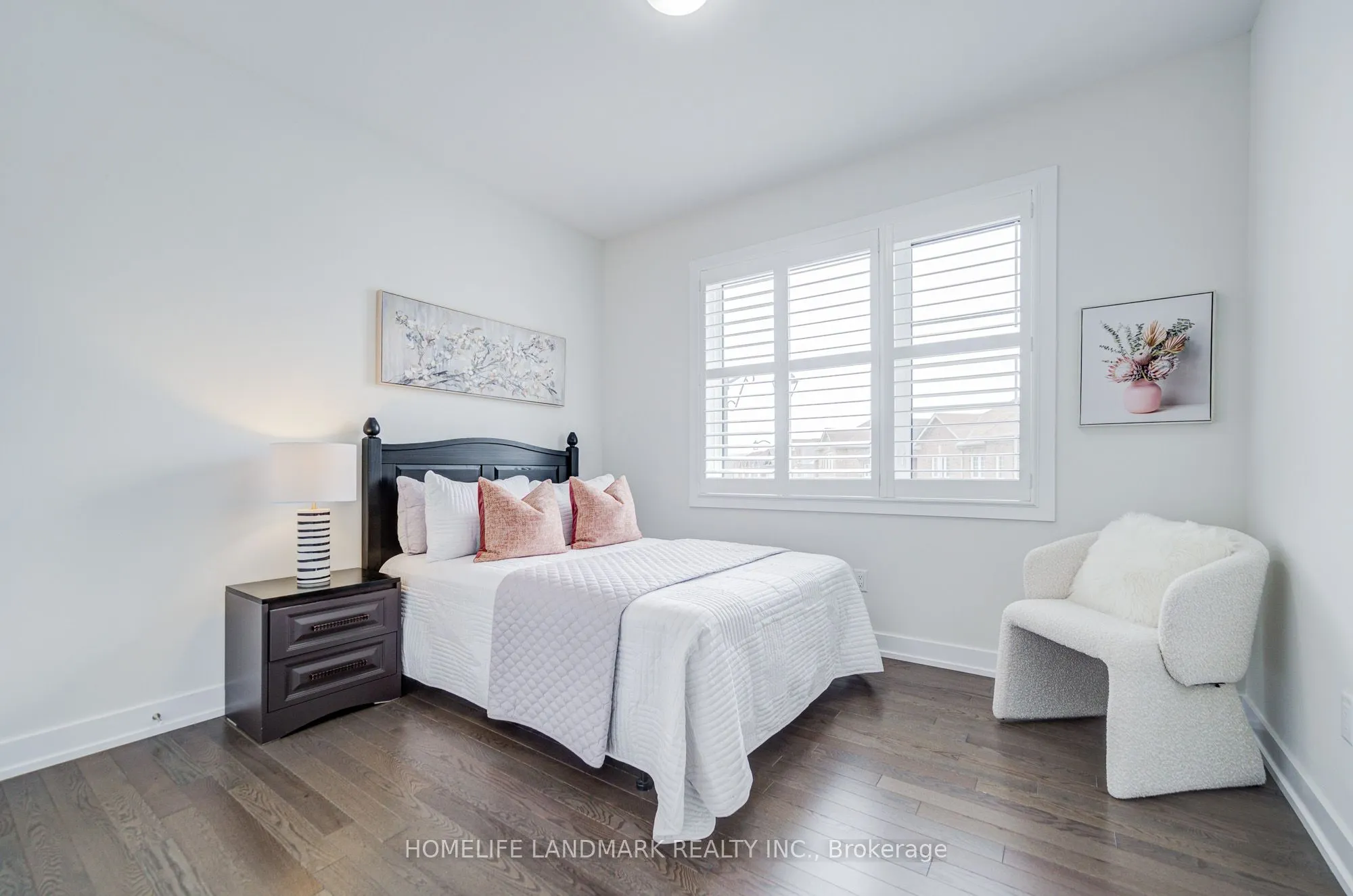 33 Golden Fern Street