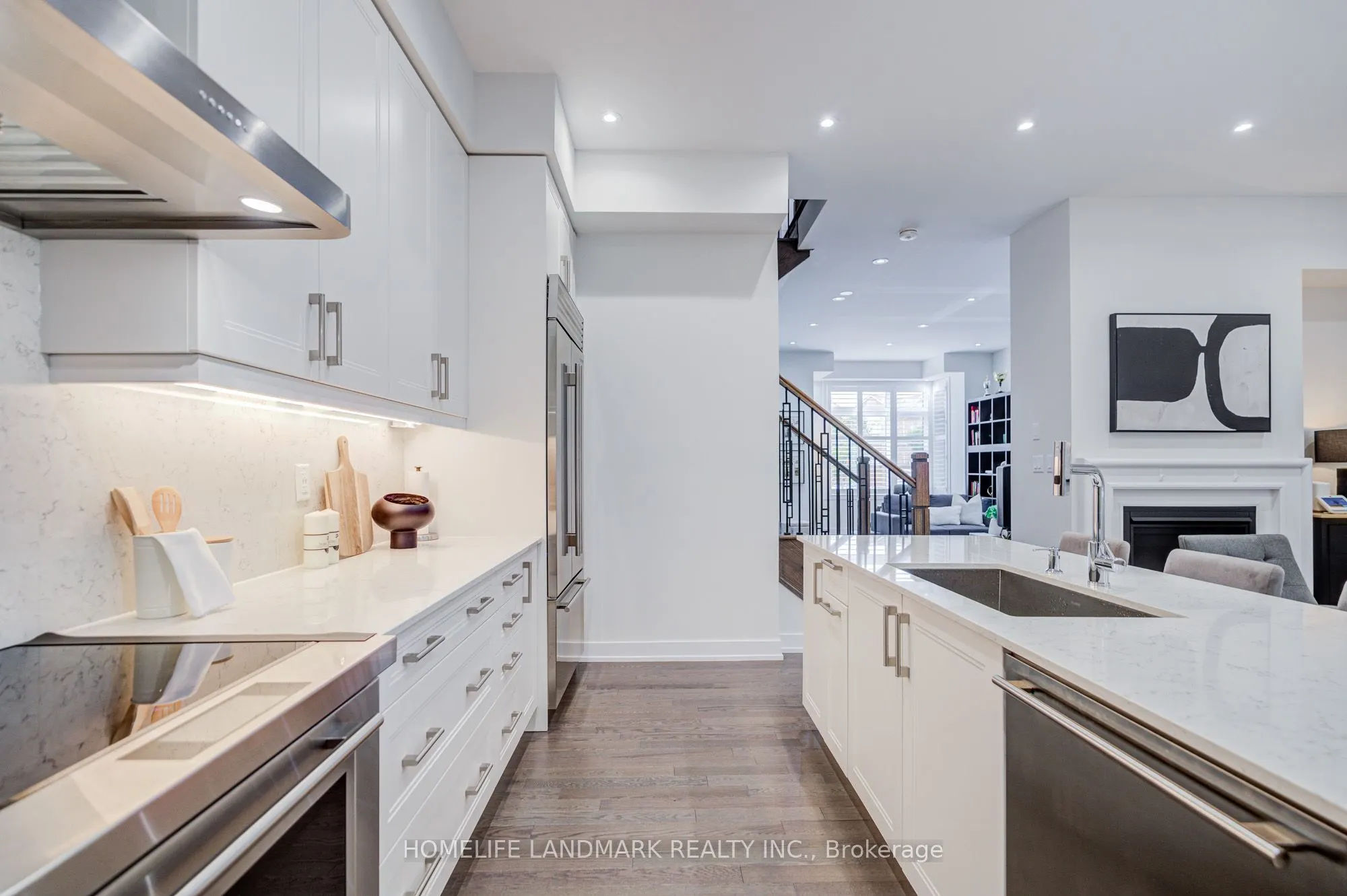 33 Golden Fern Street