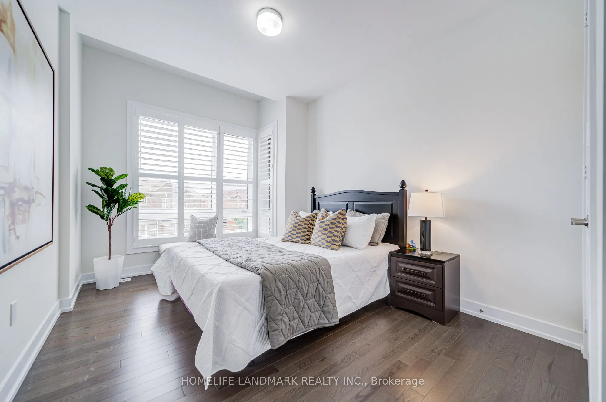 33 Golden Fern Street