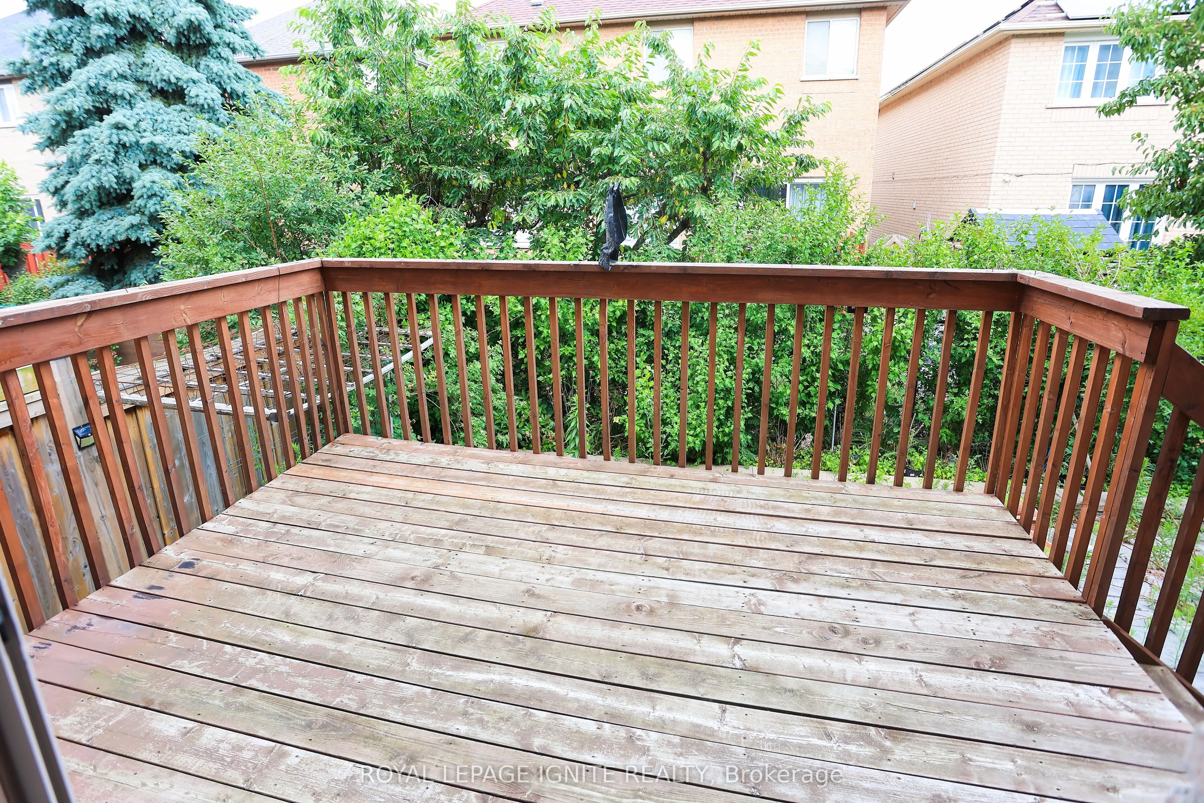 77 Frederick Stamm Crescent