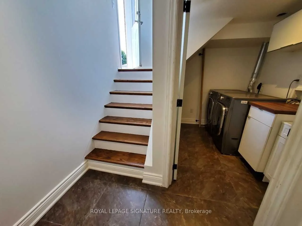 11 Patrick Drive, #Main