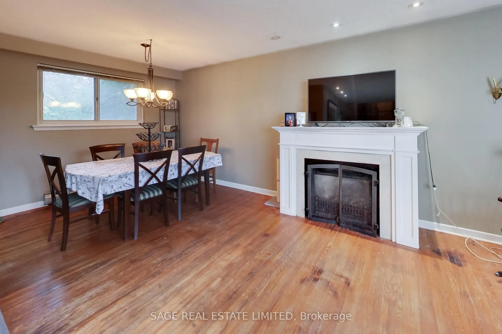 6 Dunsinane Drive