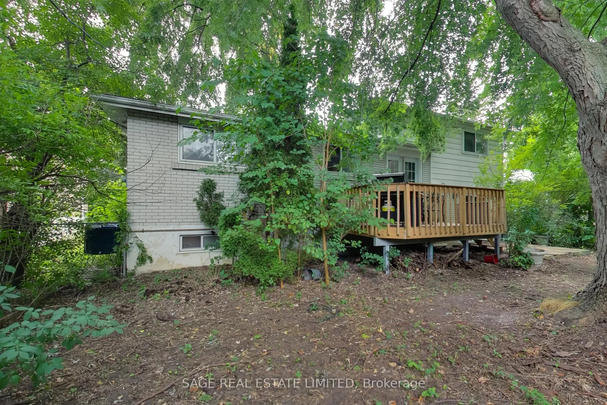 6 Dunsinane Drive