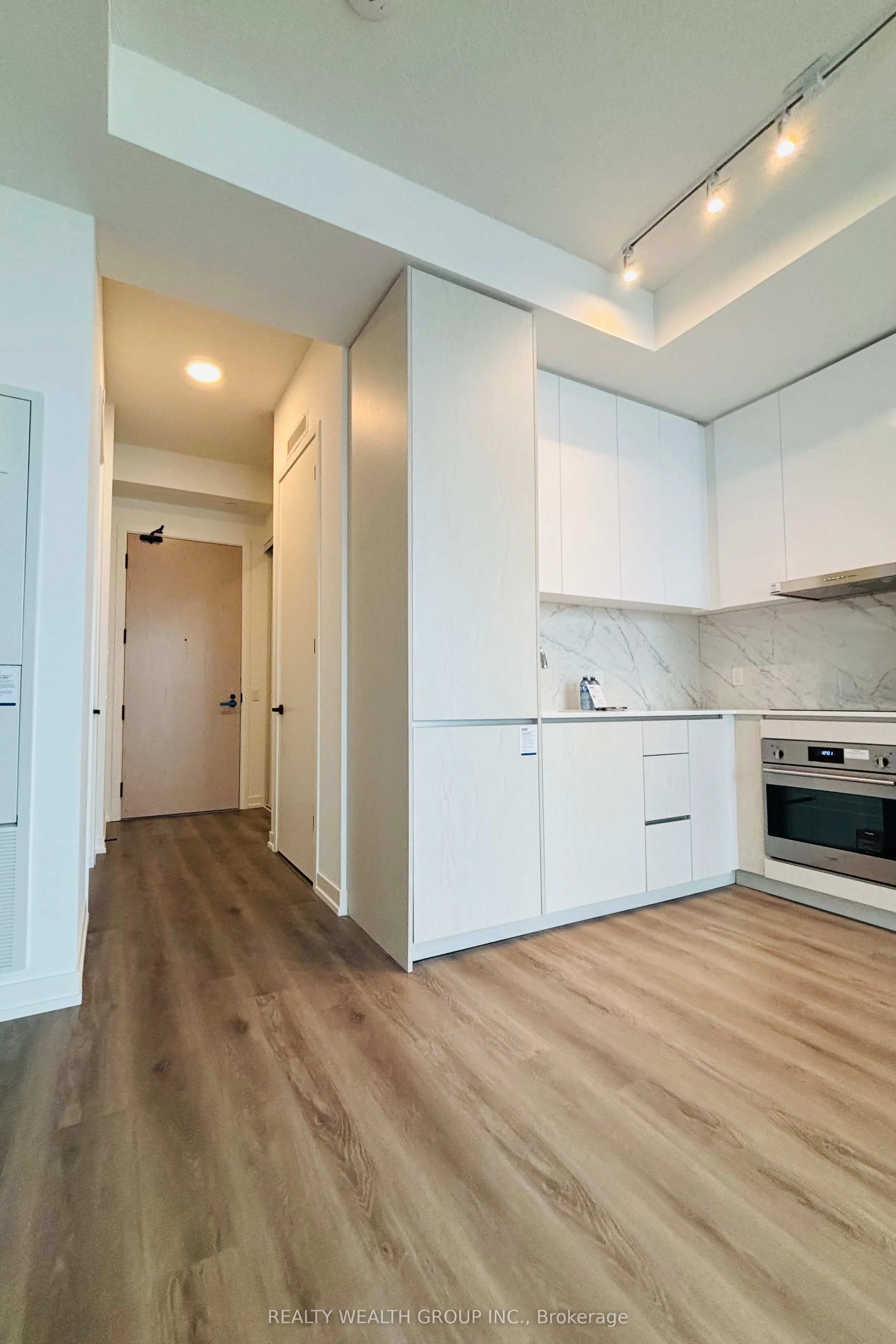 28 Interchange Way, #3103