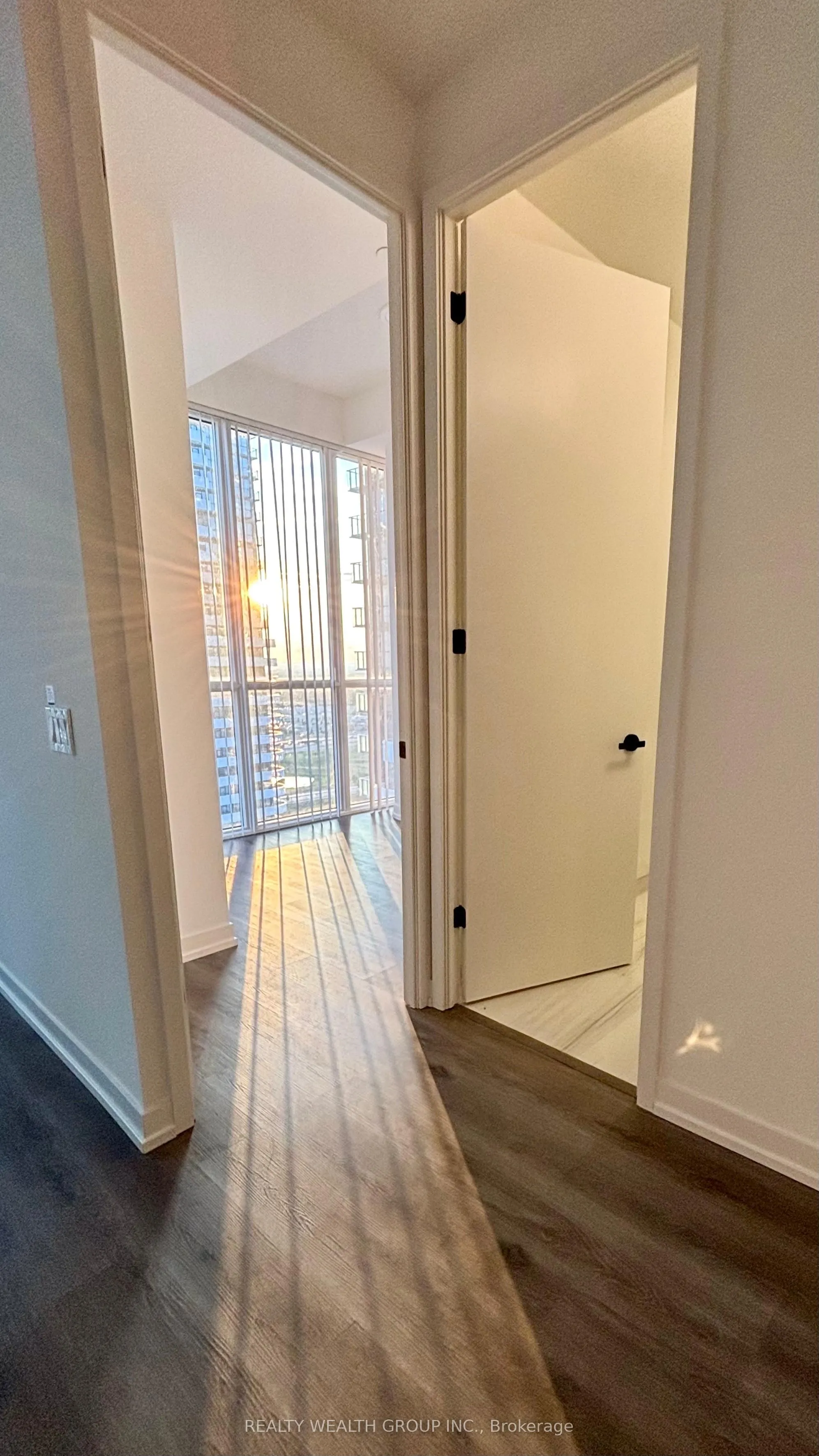 28 Interchange Way, #3103