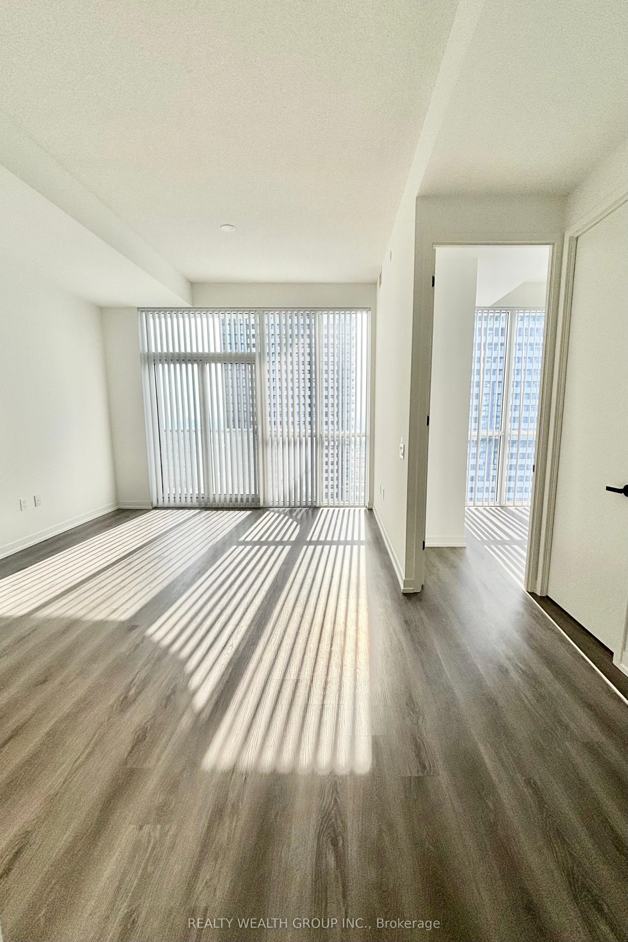 28 Interchange Way, #3103