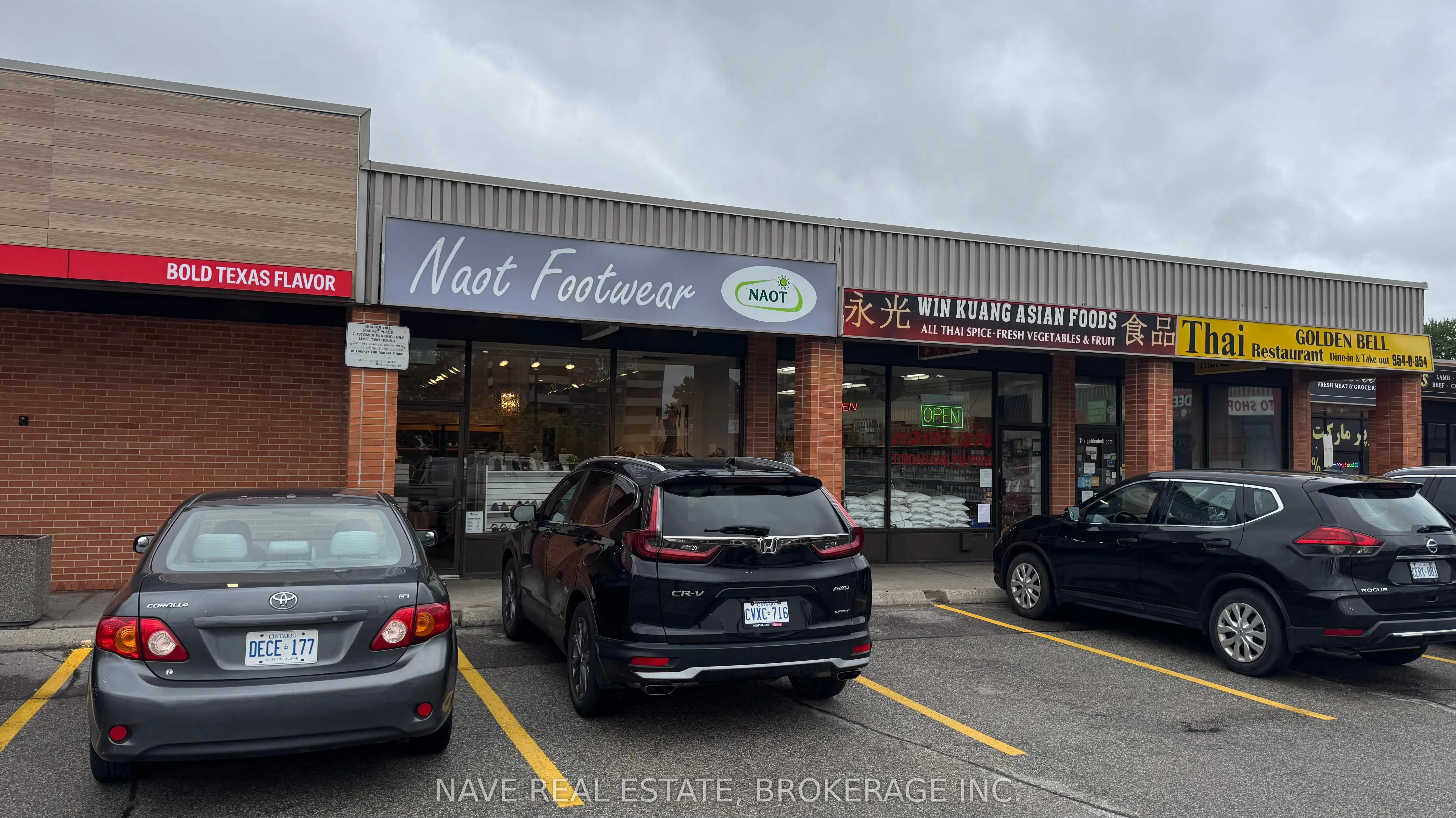 16925 Yonge Street, #19
