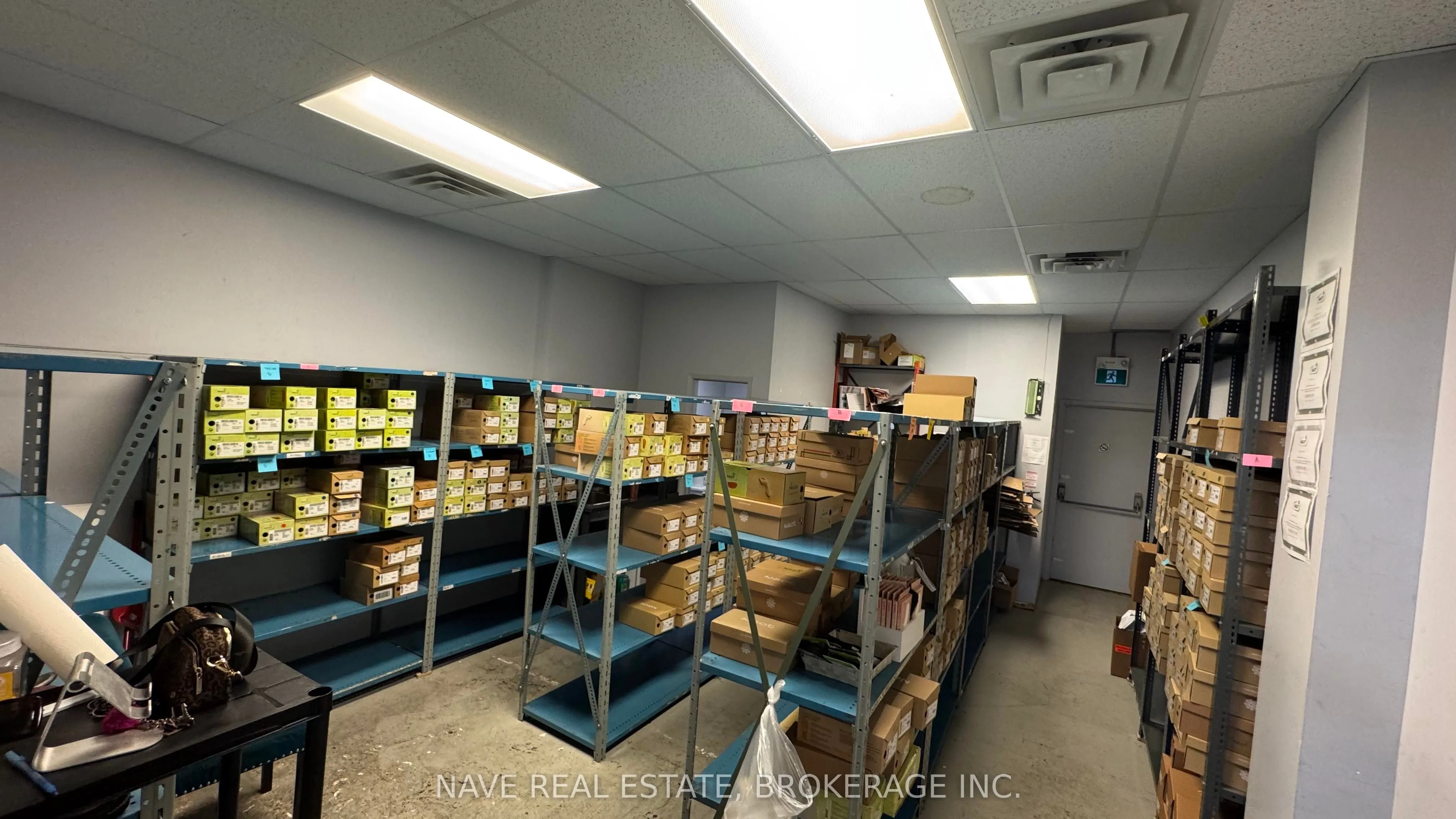 16925 Yonge Street, #19