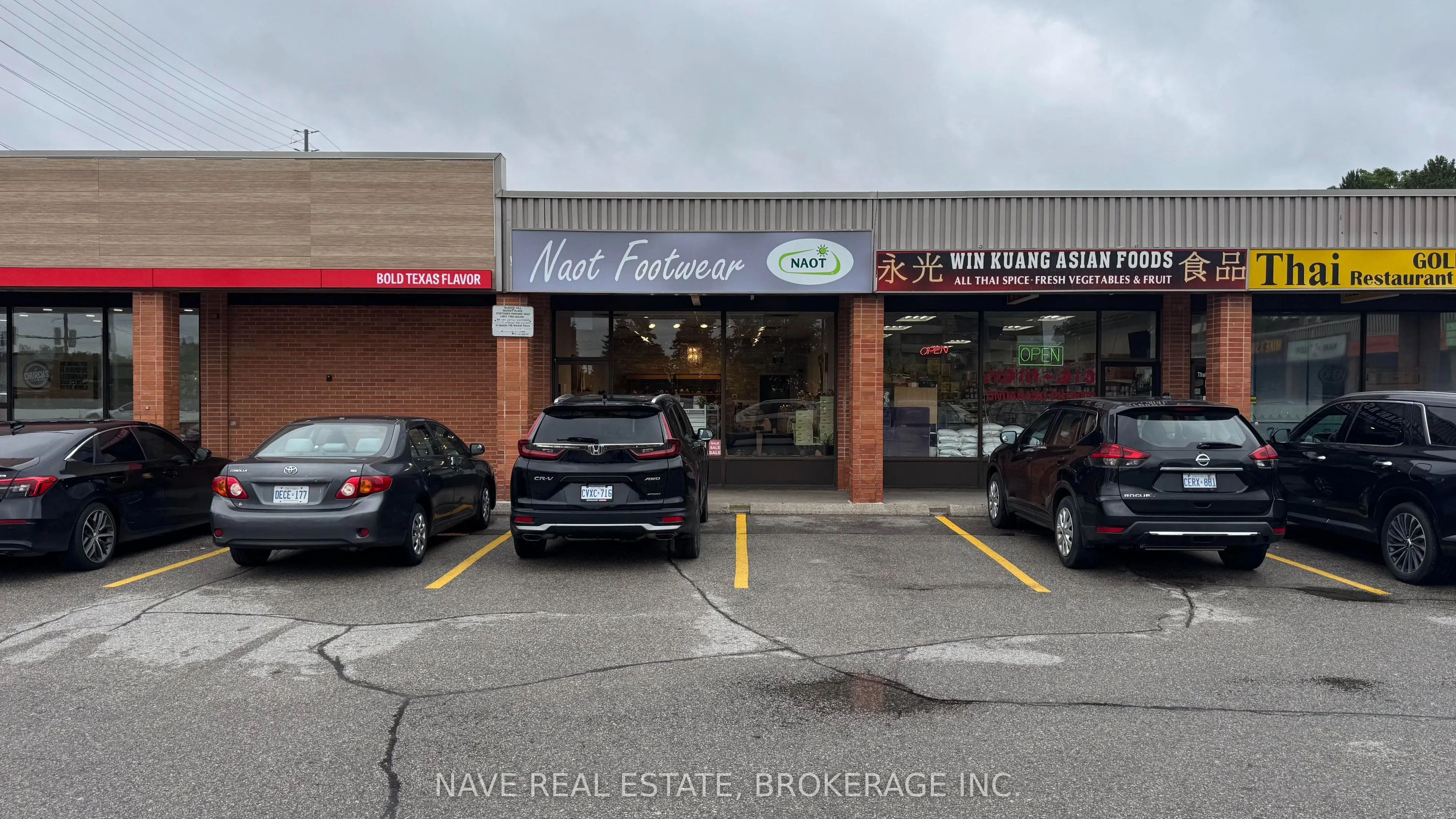 16925 Yonge Street, #19