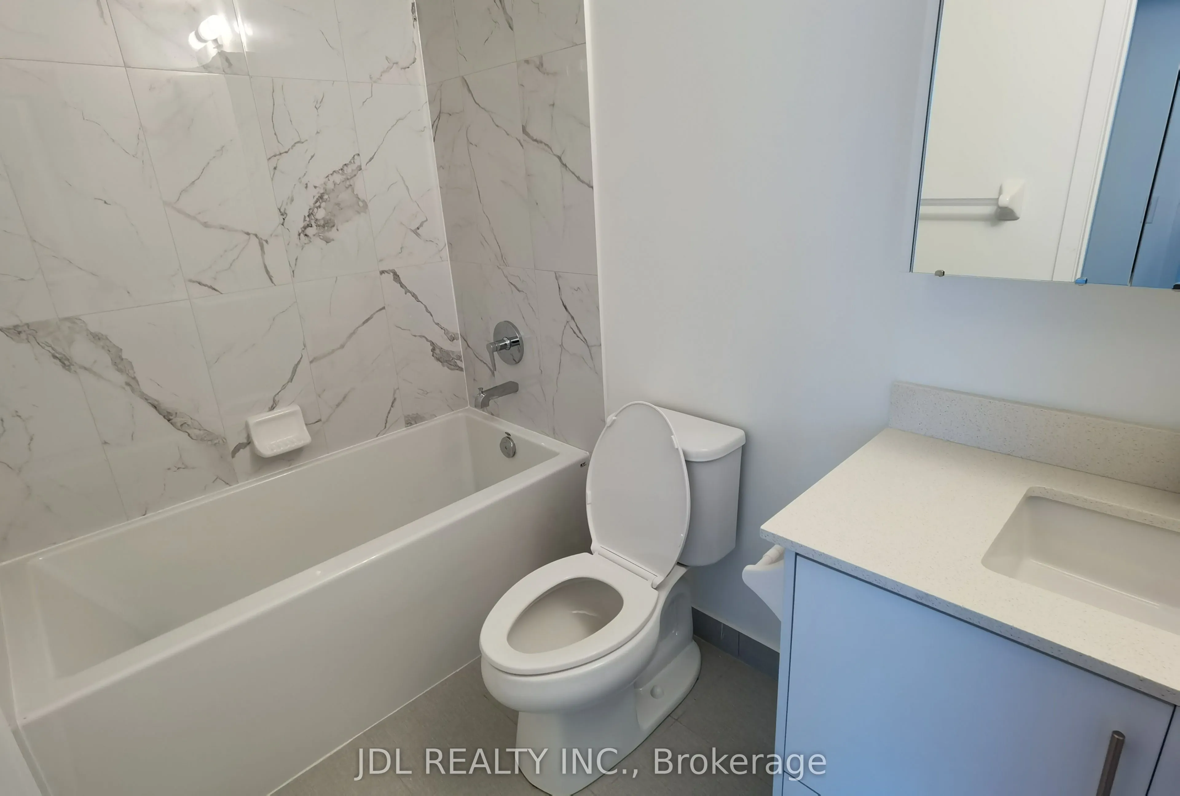 75 Oneida Crescent, #1510