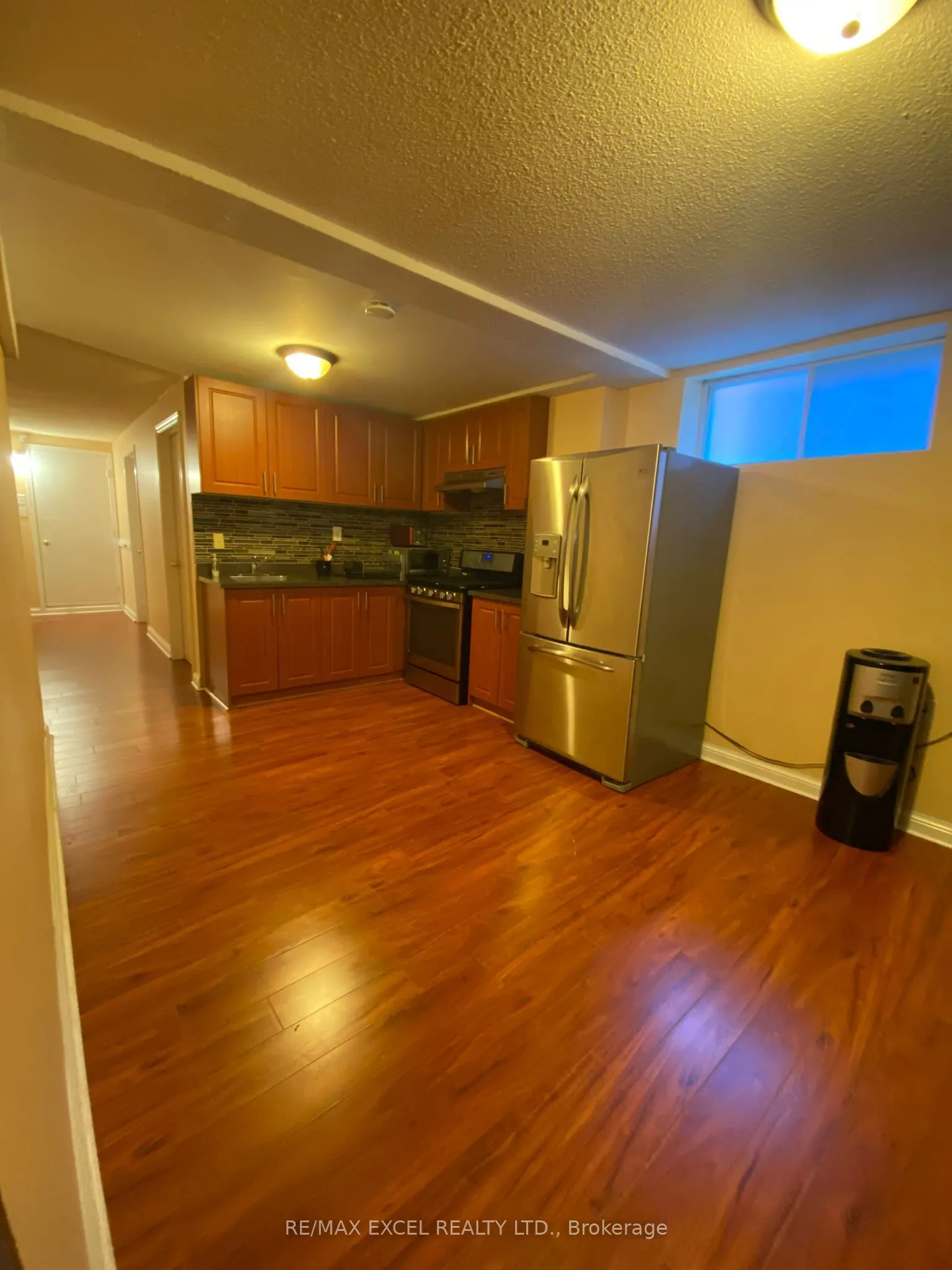 36 Pemberton Road, #Lower