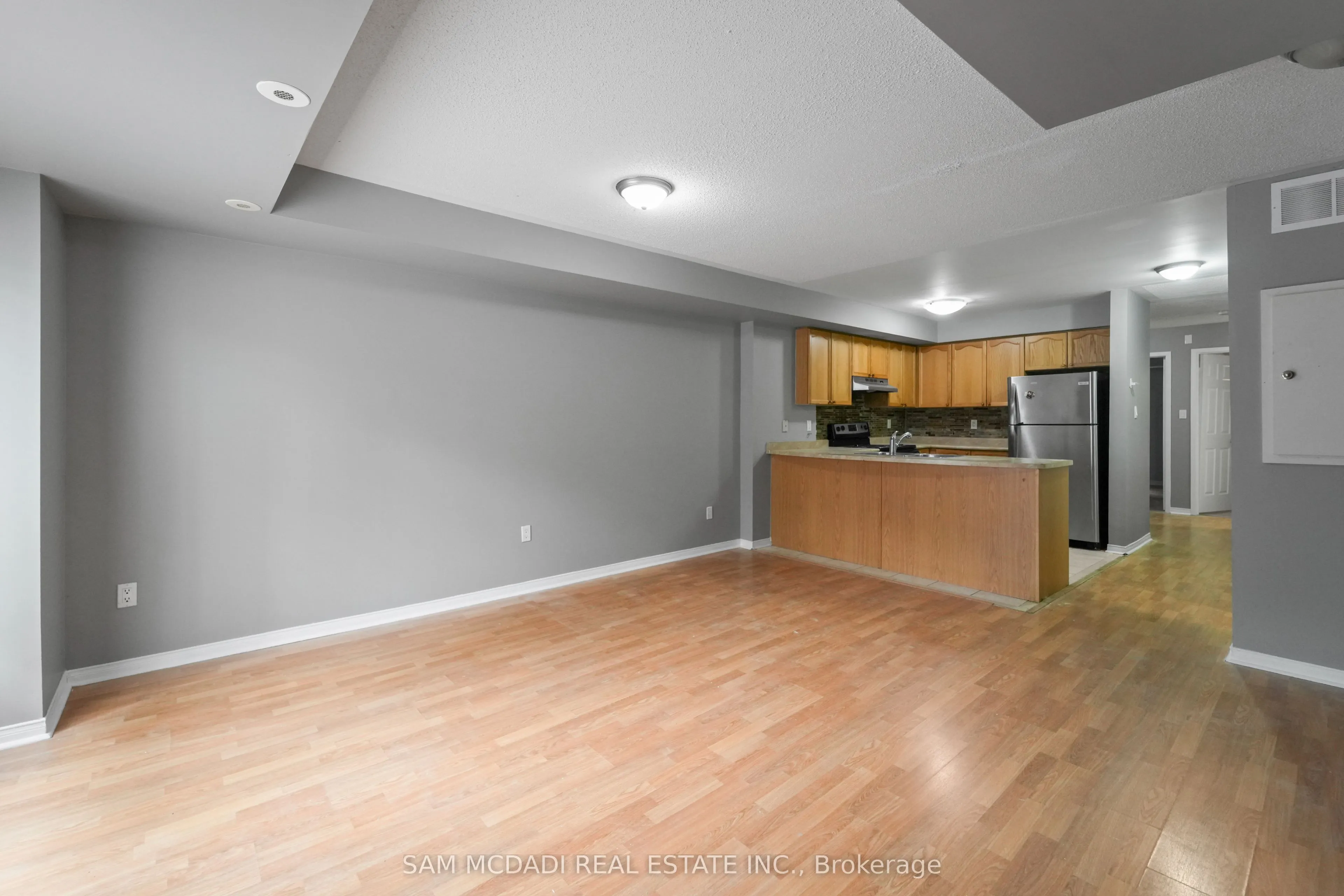 310 John Street, #170