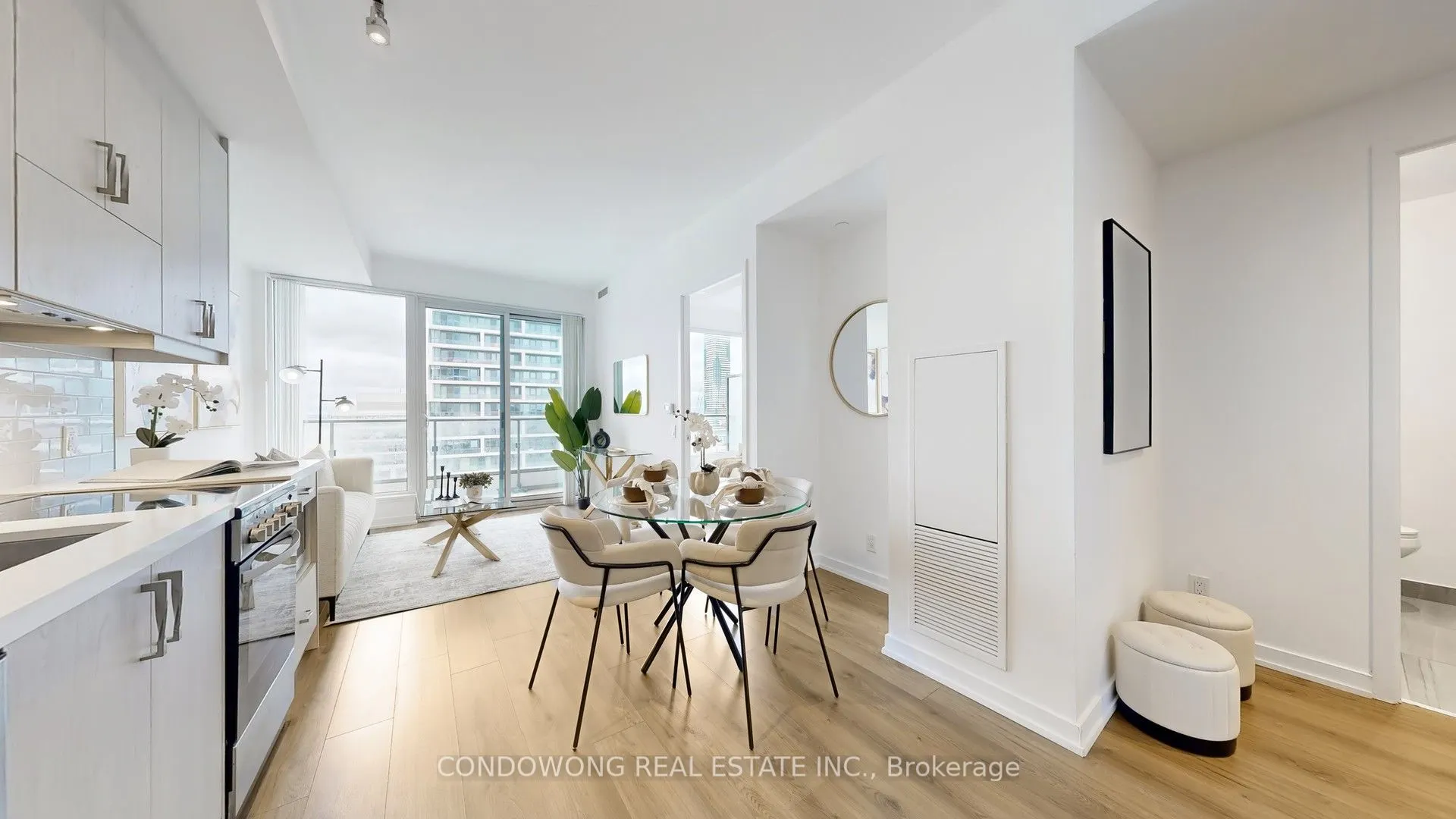 898 Portage Parkway, #1508