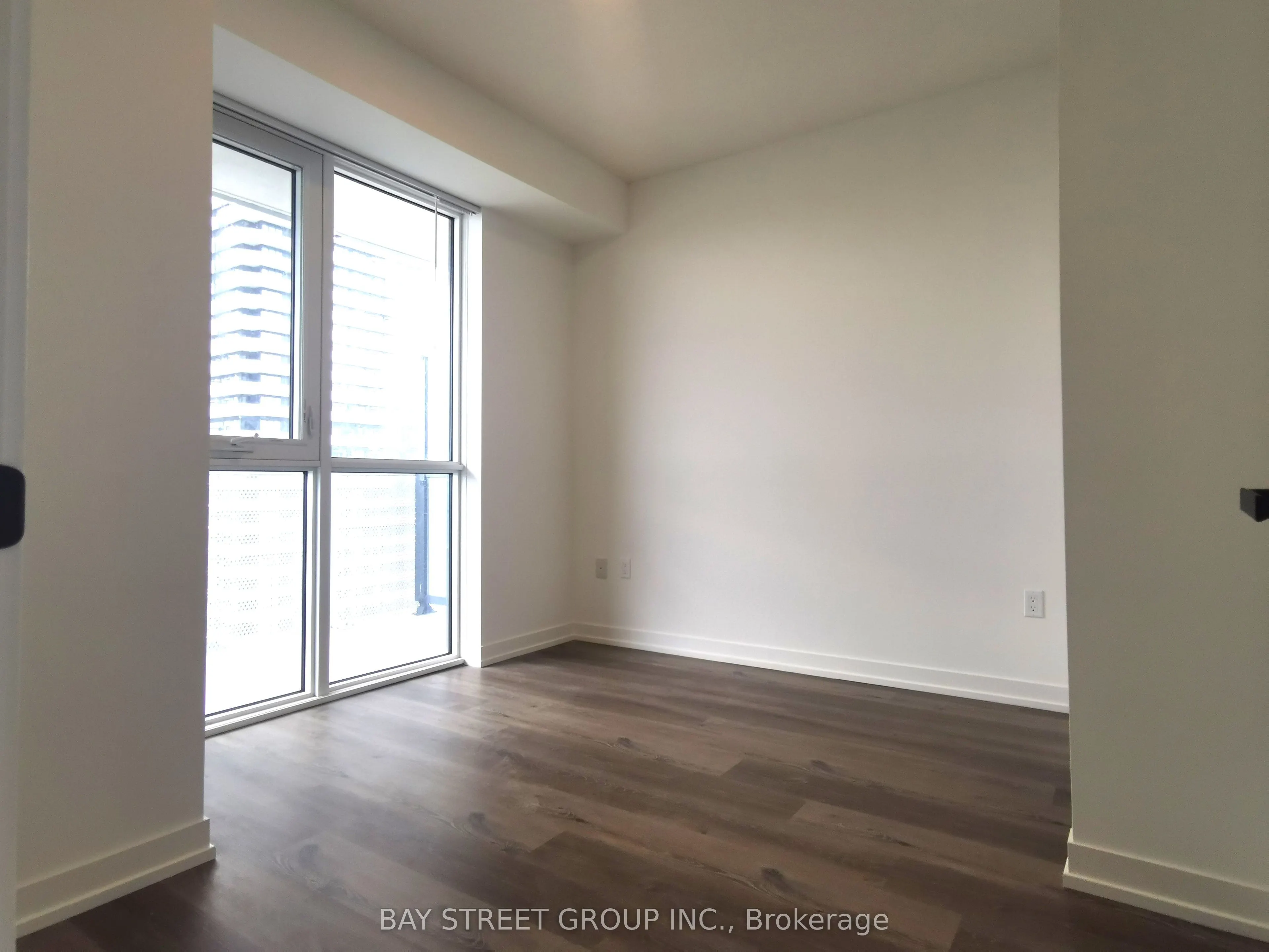 28 Interchange Way, #3616
