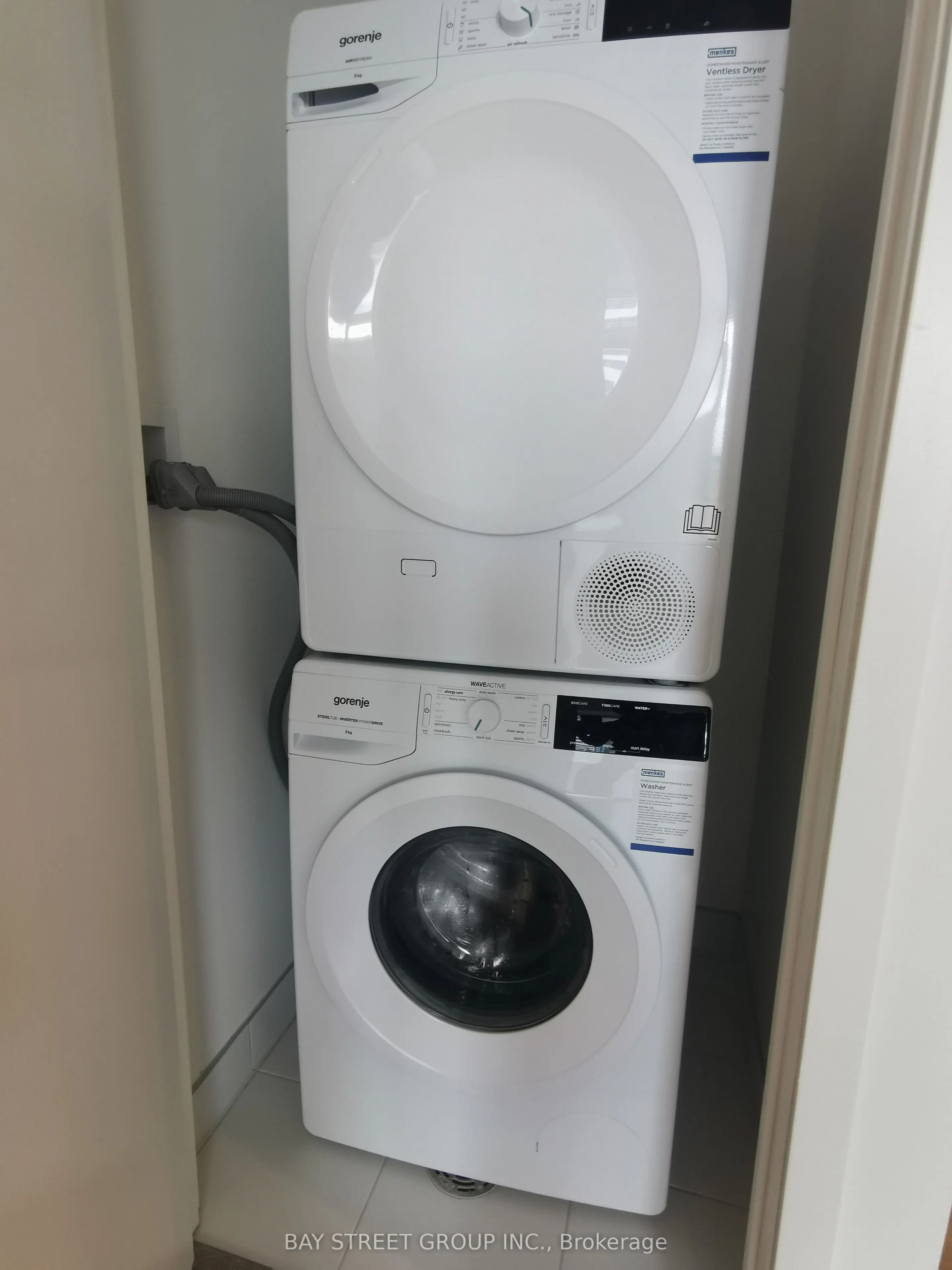 28 Interchange Way, #3616