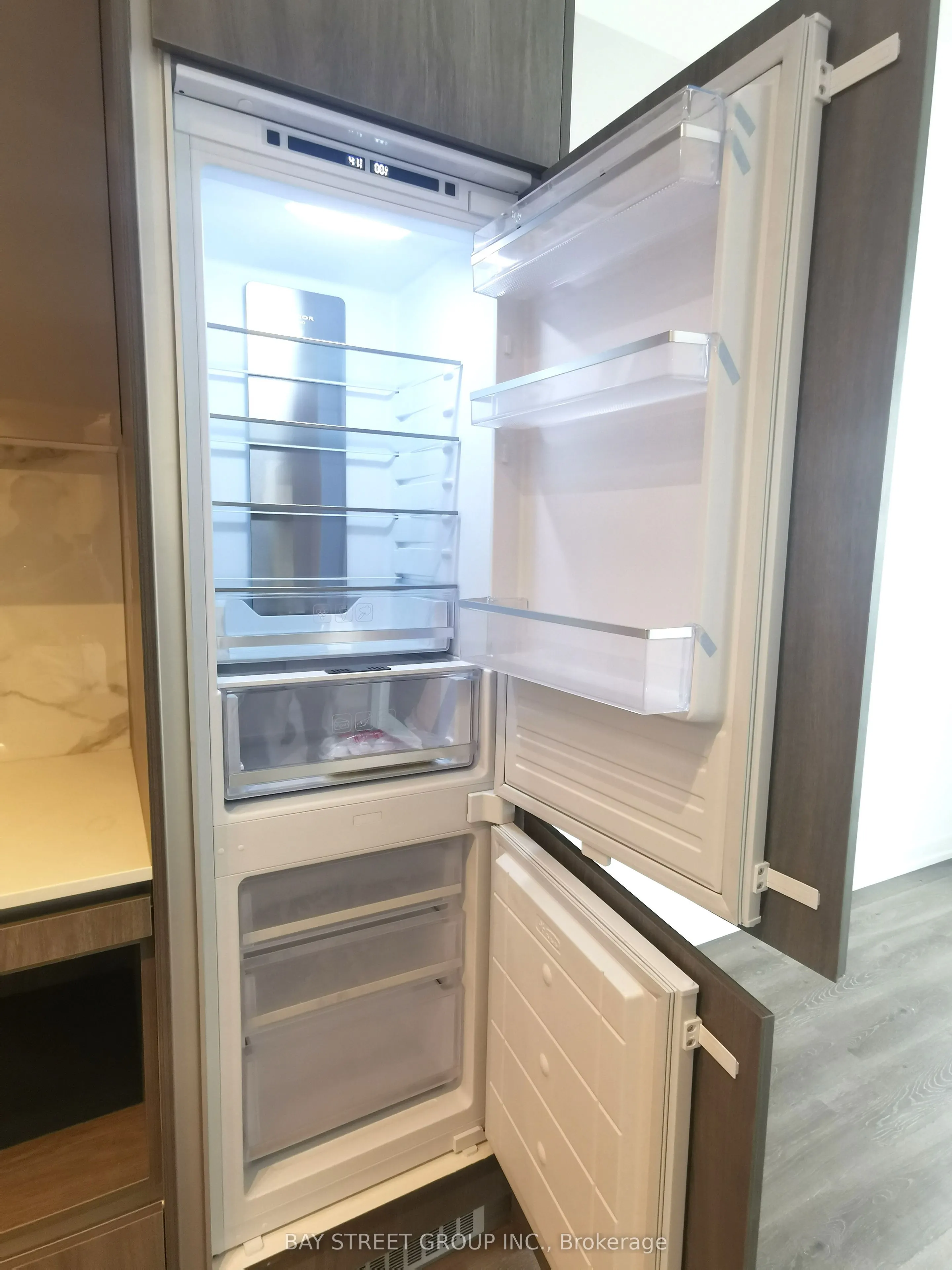 28 Interchange Way, #3616