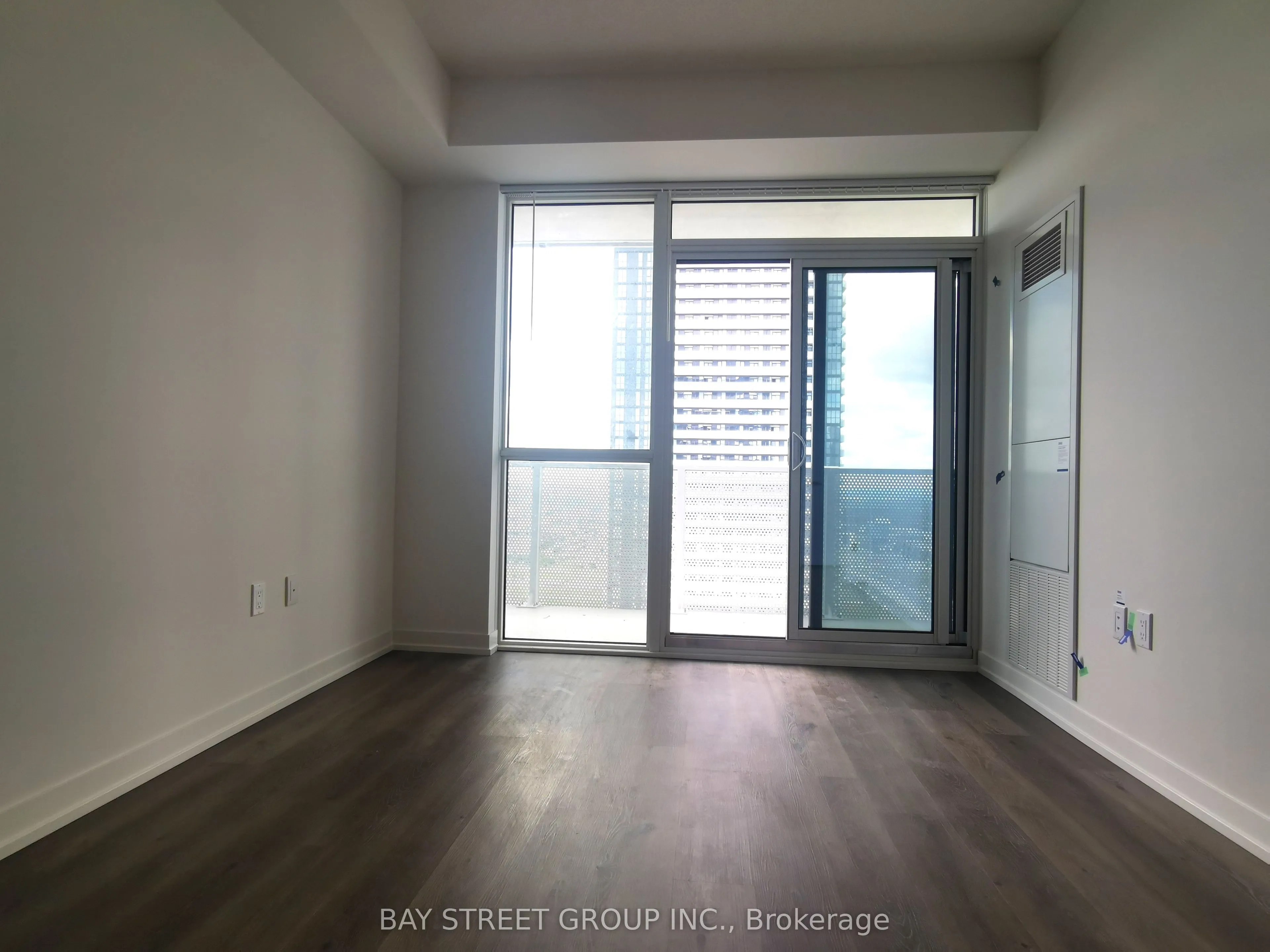 28 Interchange Way, #3616