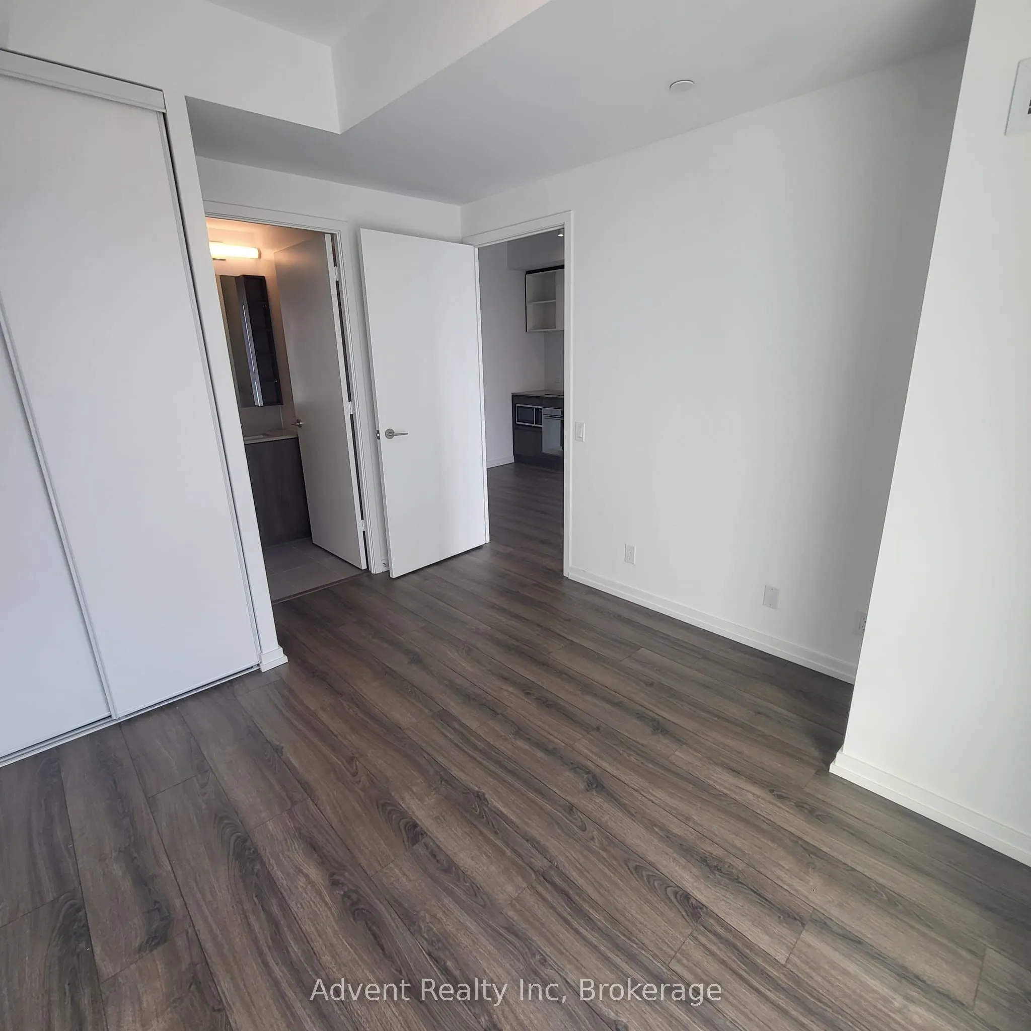 7890 Jane Street, #5505