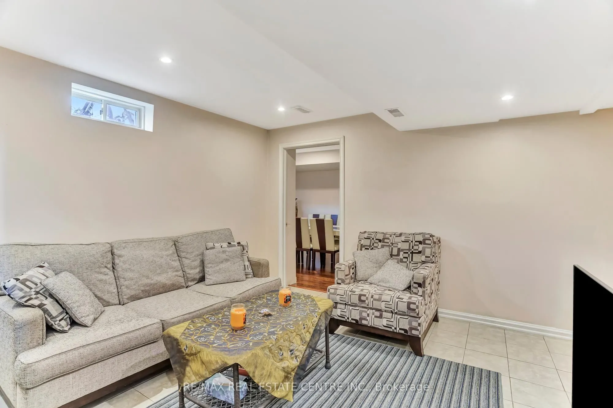 240 Armstrong Crescent