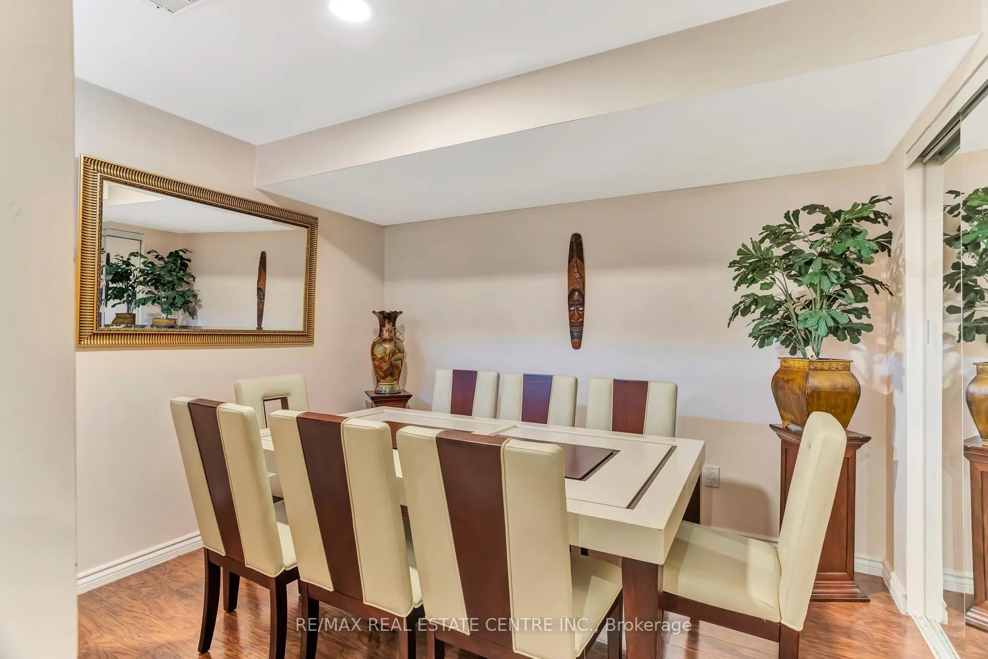 240 Armstrong Crescent
