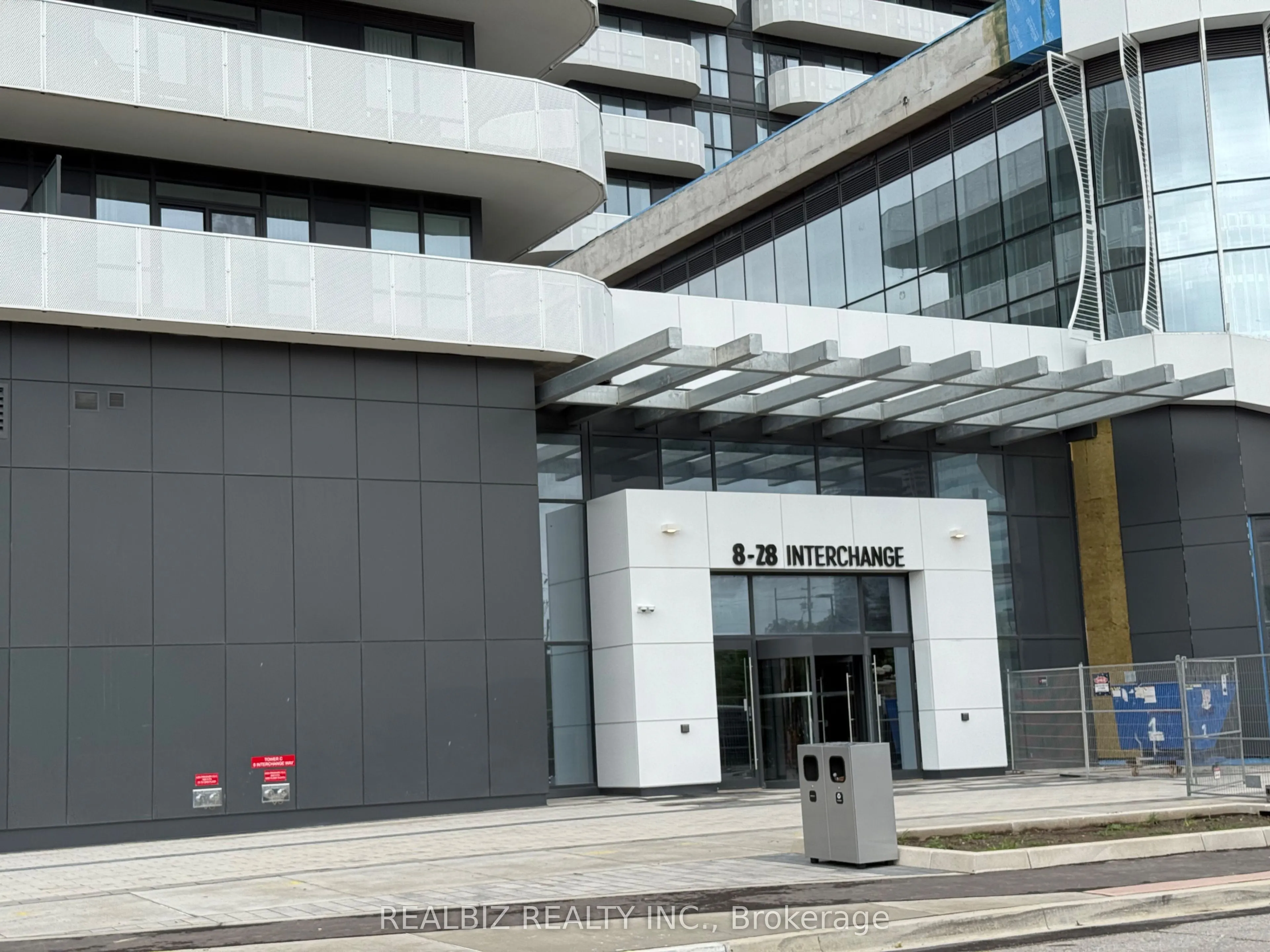 28 Interchange Way, #3505