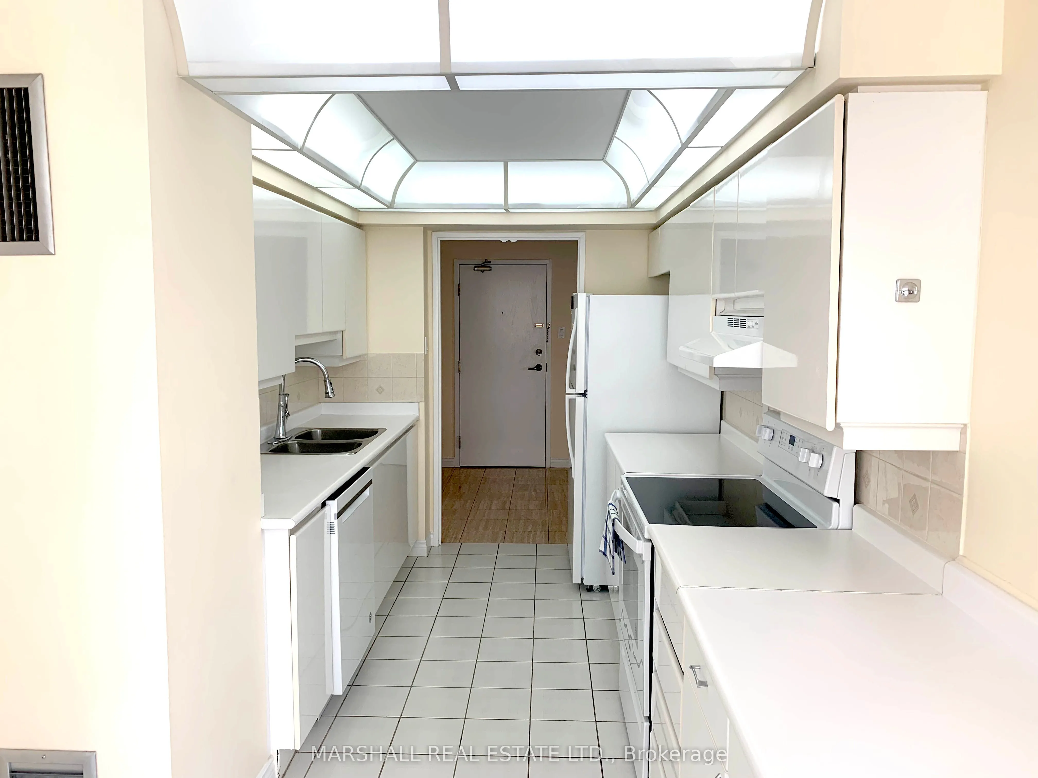 7 Townsgate Drive, #1111