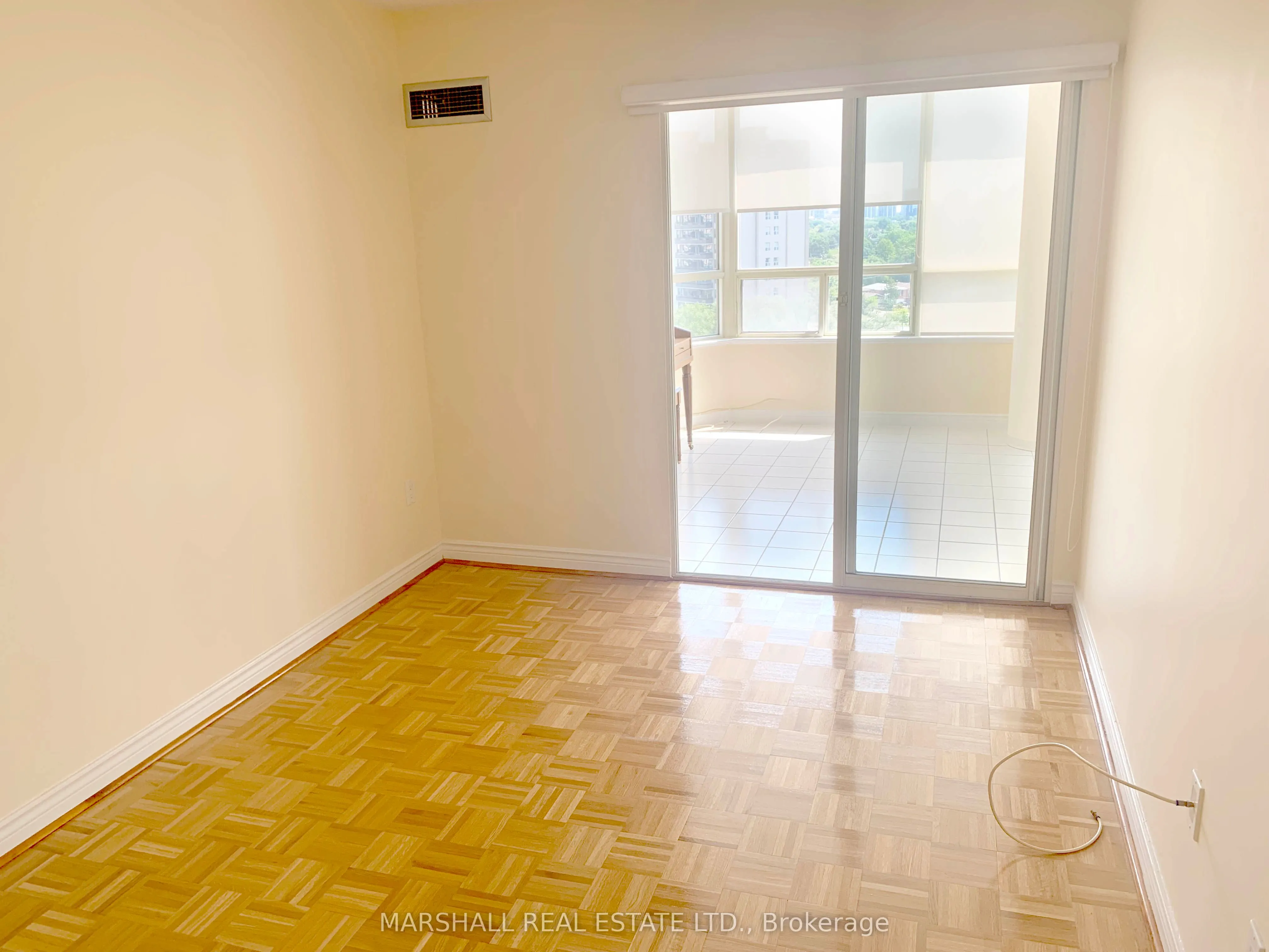 7 Townsgate Drive, #1111