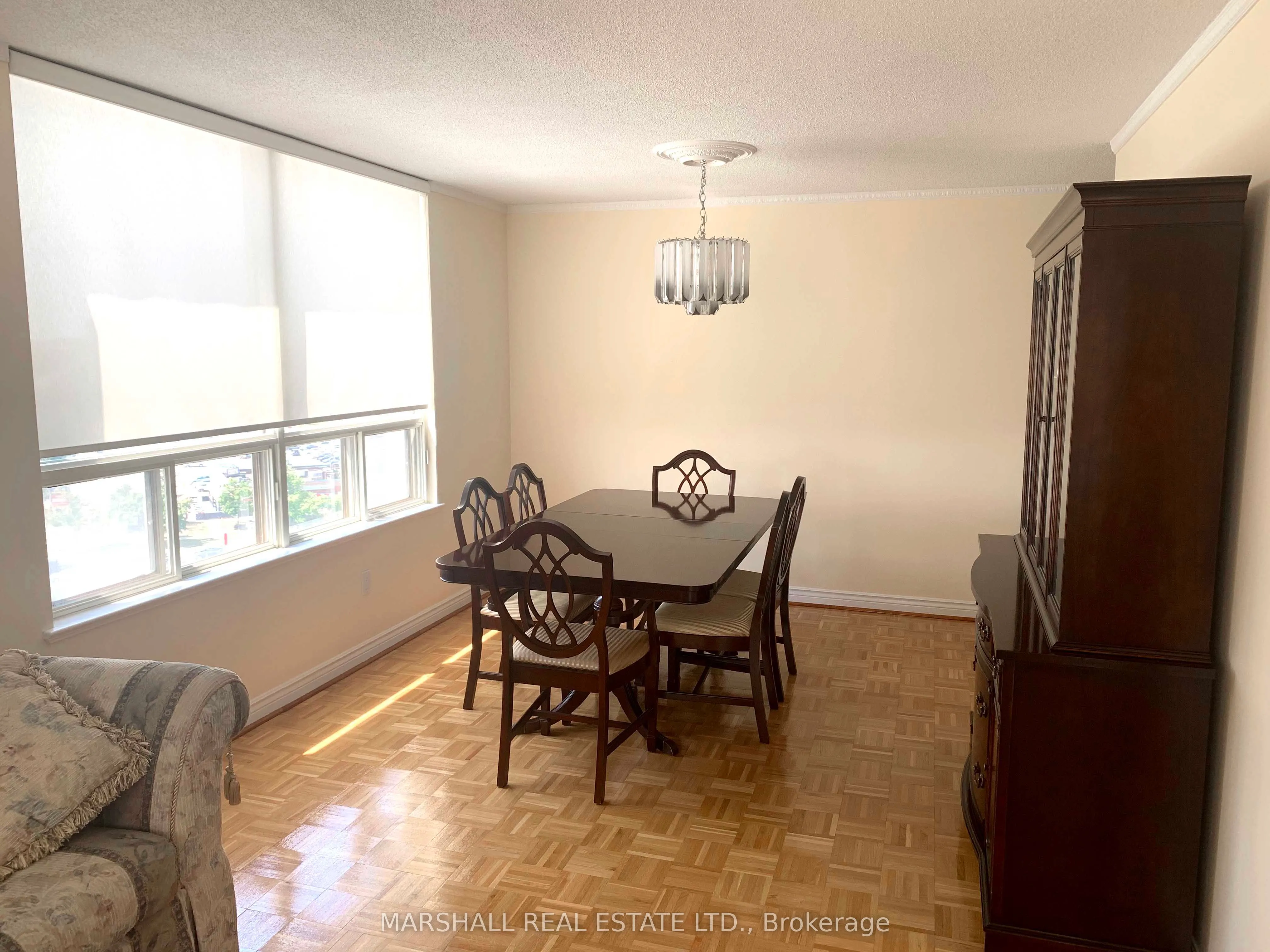 7 Townsgate Drive, #1111