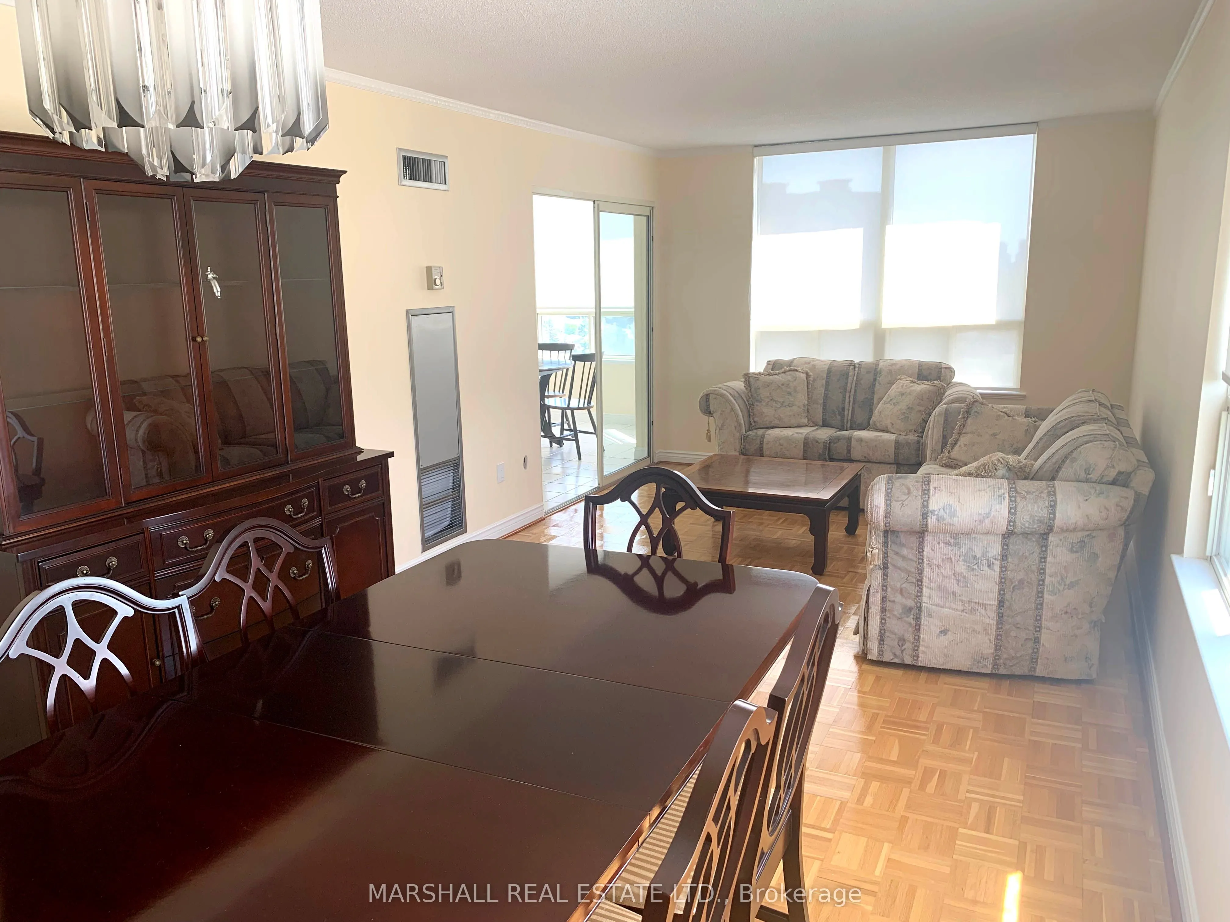 7 Townsgate Drive, #1111