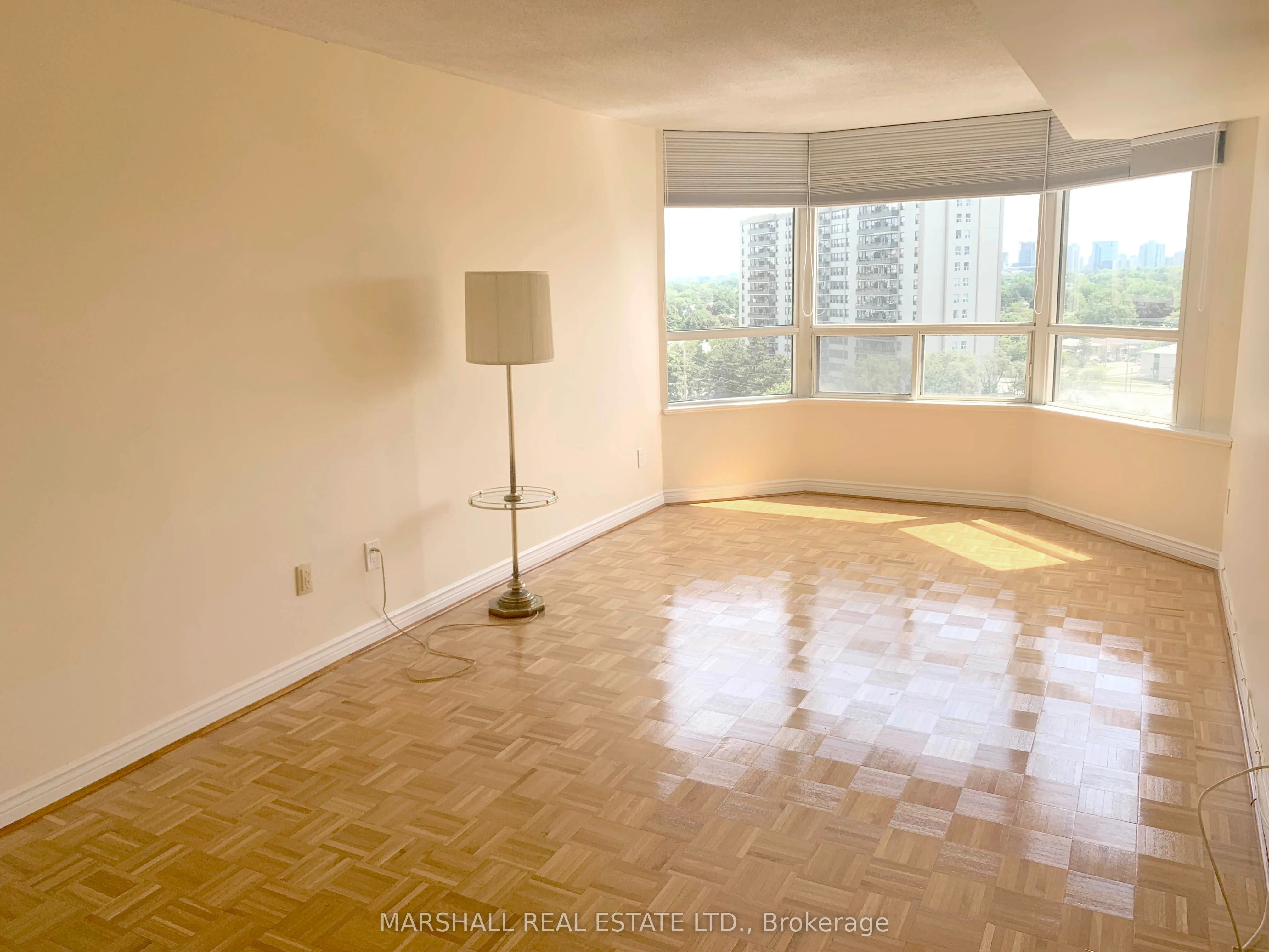 7 Townsgate Drive, #1111