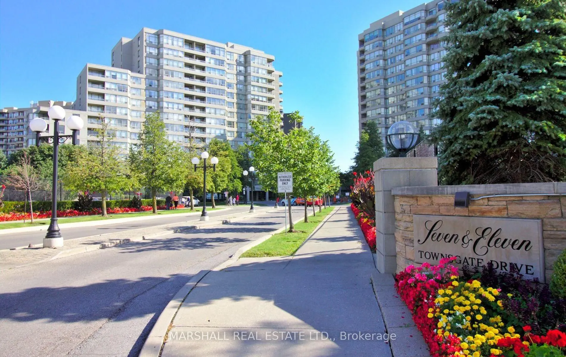 7 Townsgate Drive, #1111