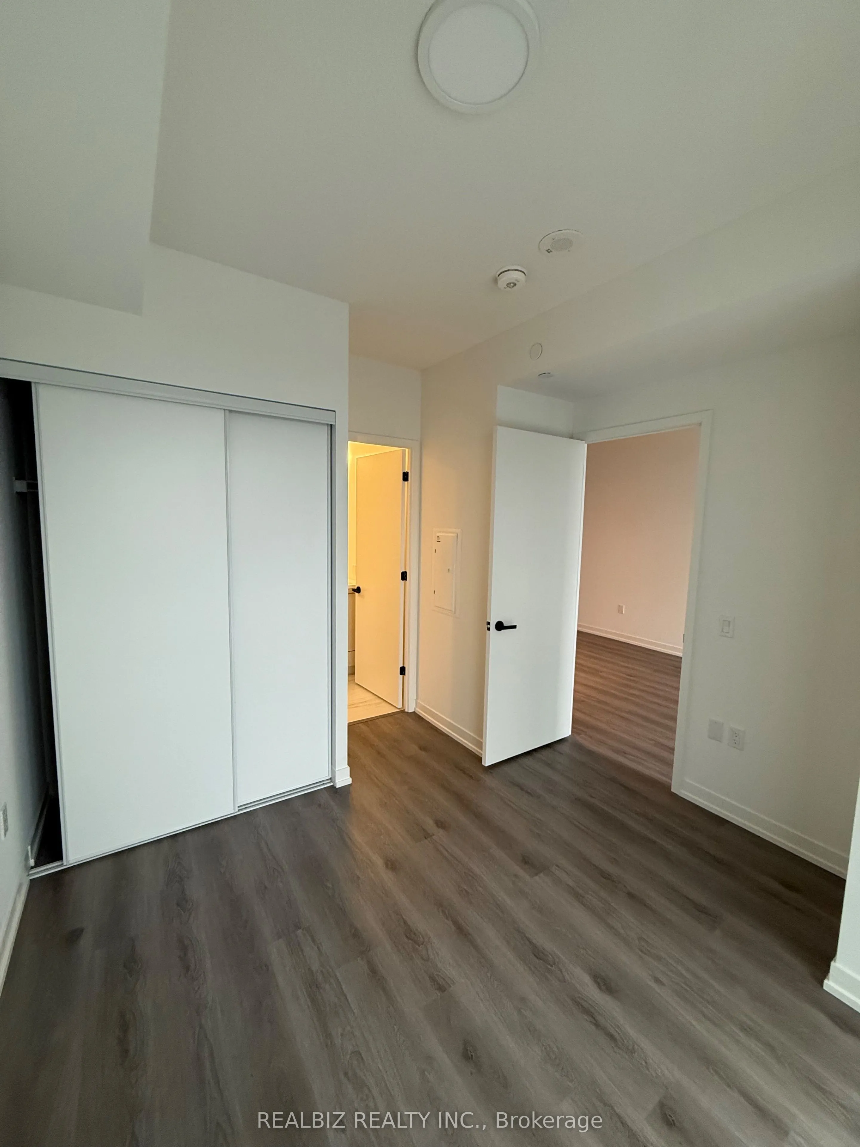 28 Interchange Way, #3506