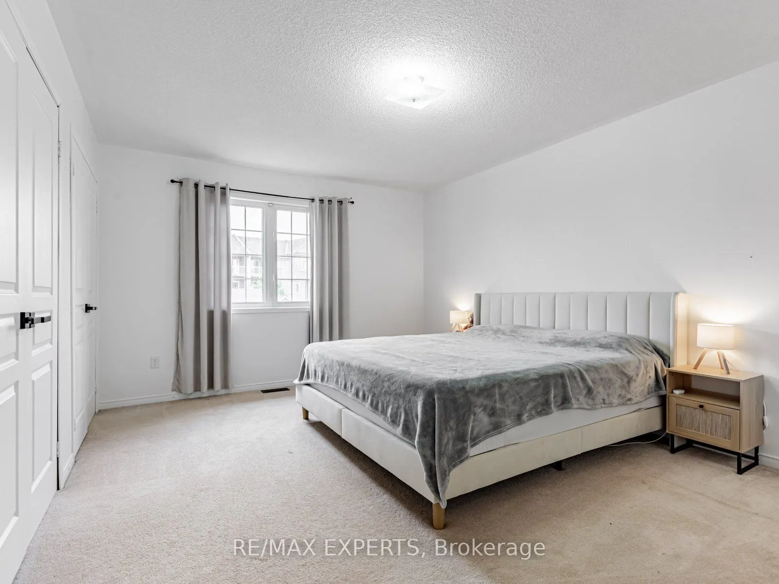 63 Rainbow Valley Crescent