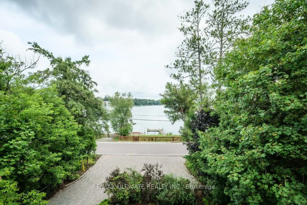5737 Lakeshore Road