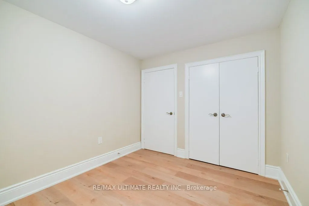 5737 Lakeshore Road