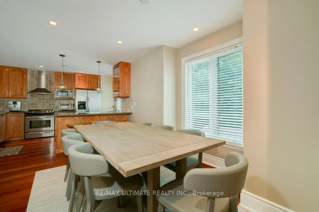 5737 Lakeshore Road