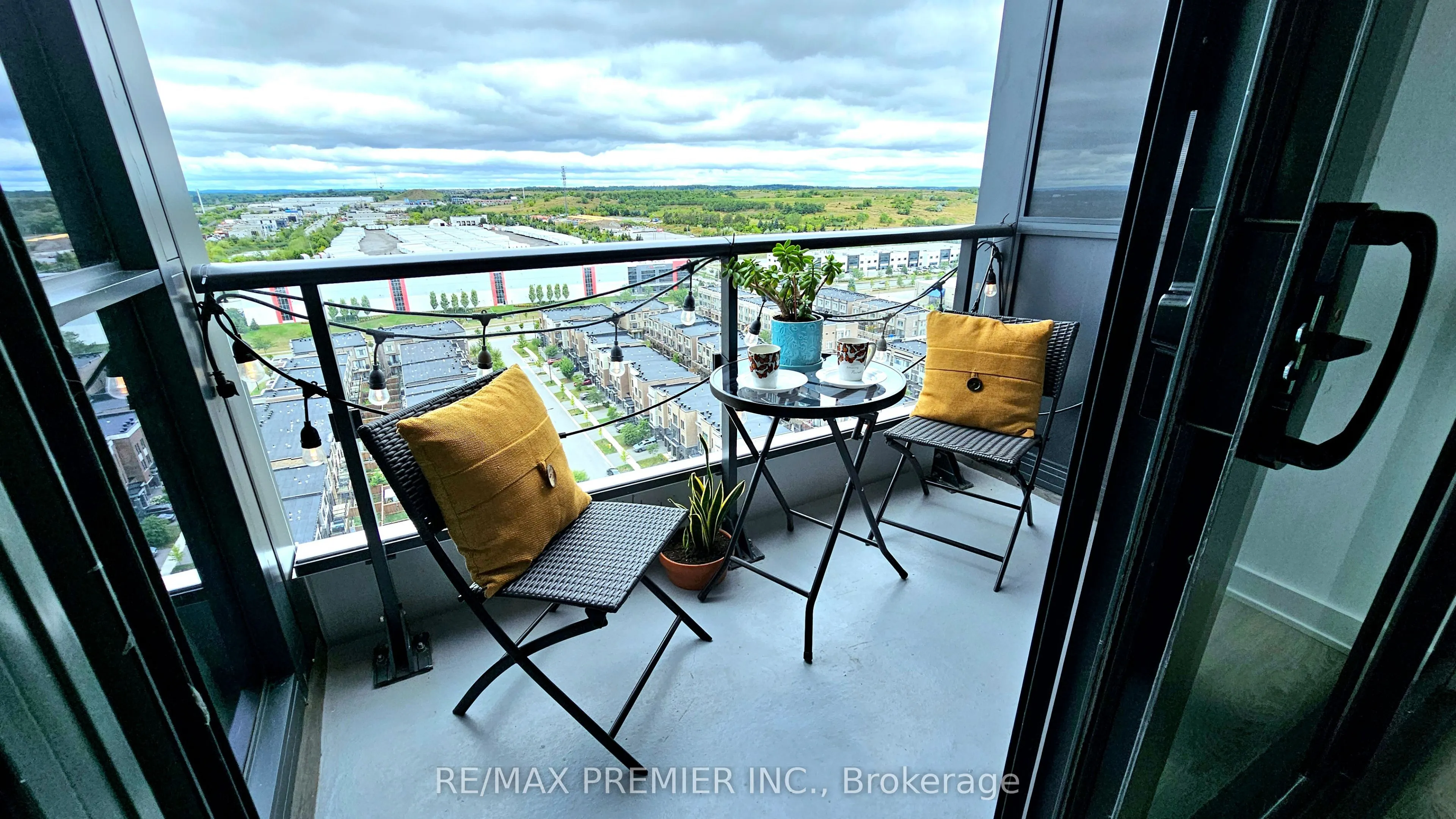 120 Eagle Rock Way, #PH 3