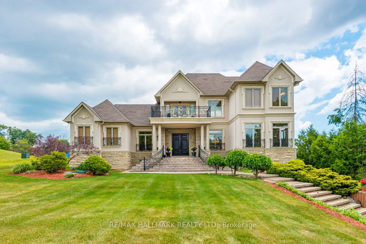 776 Woodland Acres Crescent