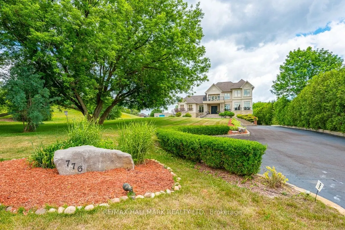 776 Woodland Acres Crescent