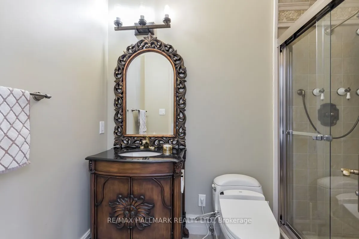 776 Woodland Acres Crescent