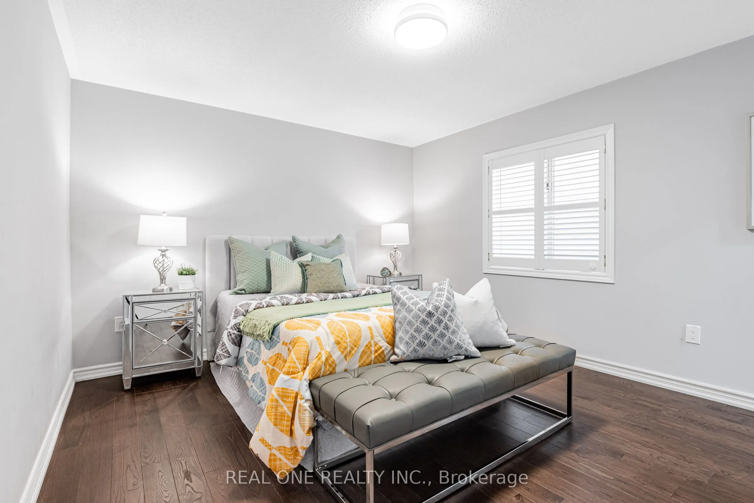 72 Cassandra Crescent