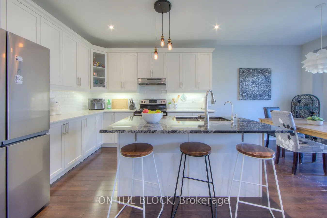 59 Hawke Crescent