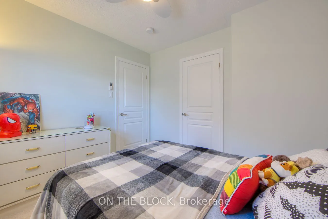 59 Hawke Crescent