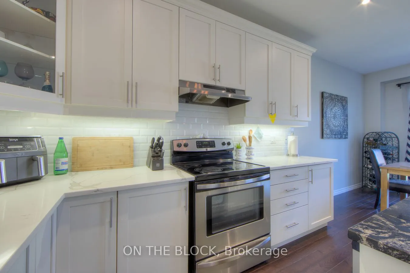 59 Hawke Crescent