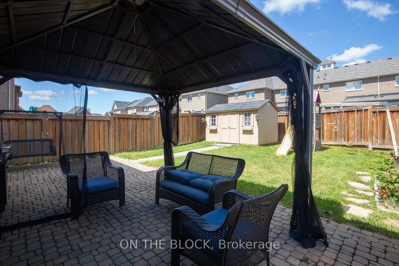 59 Hawke Crescent